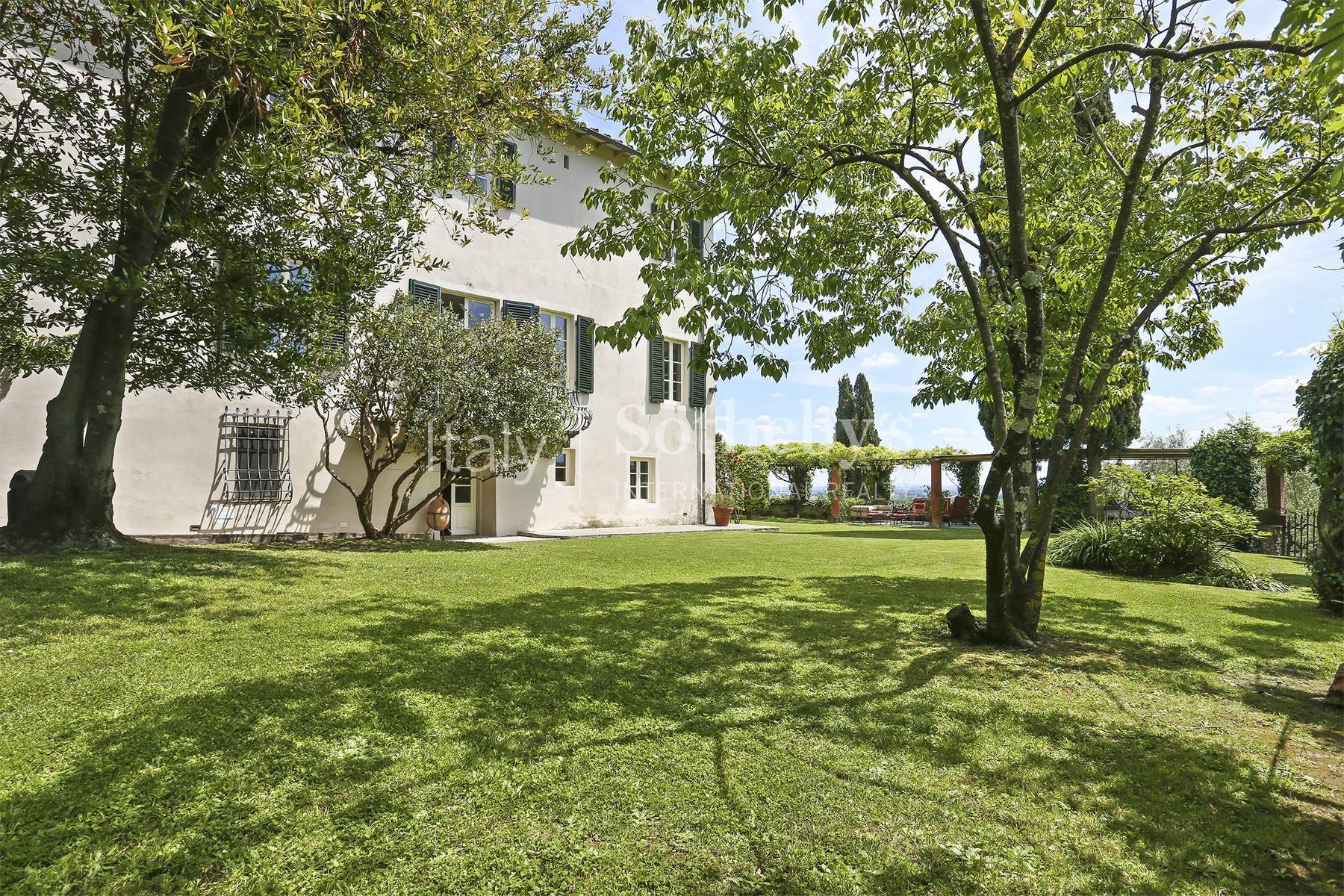  Beautiful villa with swimming pool in the countryside of Lucca - 物件實景
