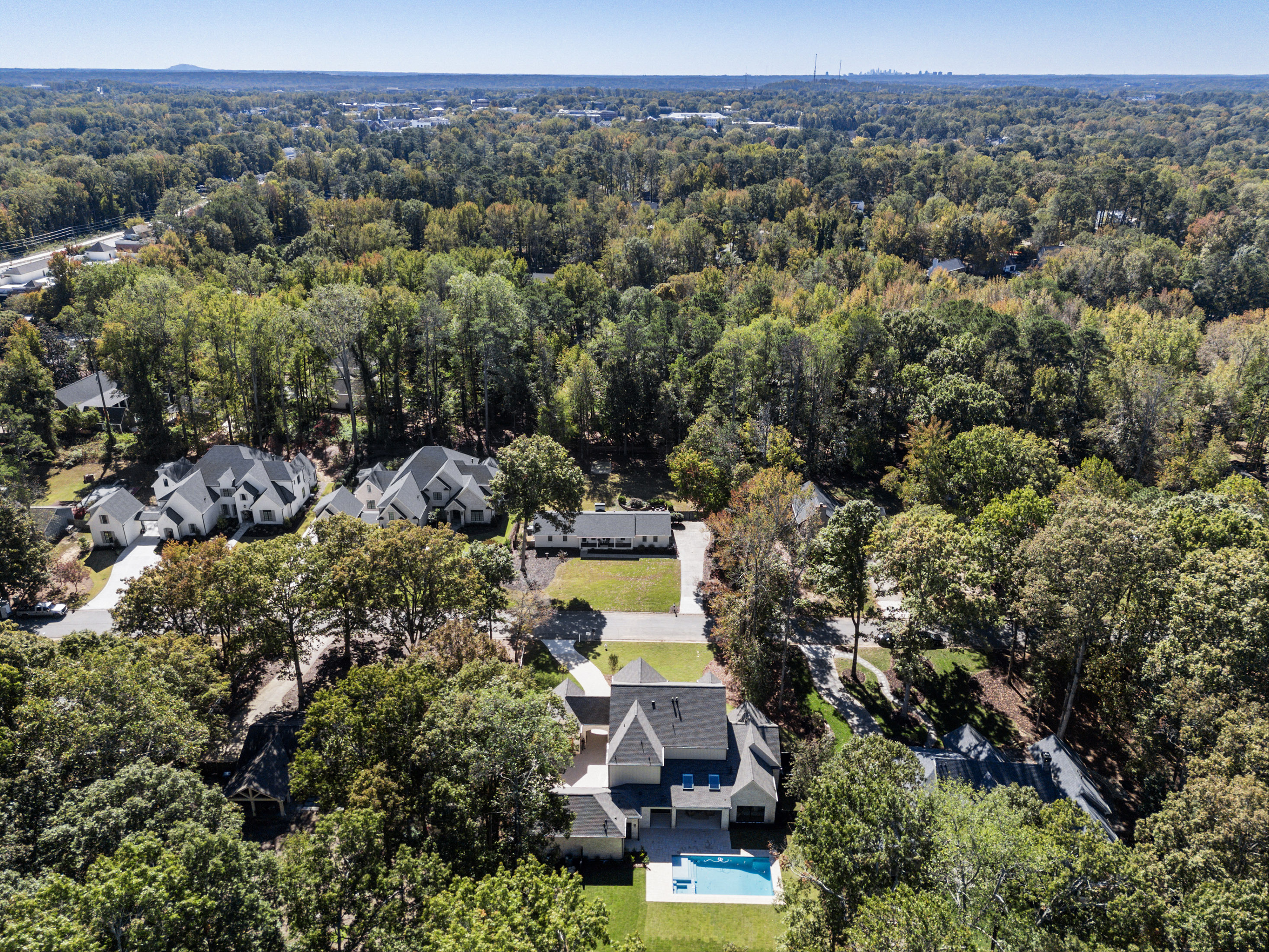  Premier Luxury Construction in Alpharetta
