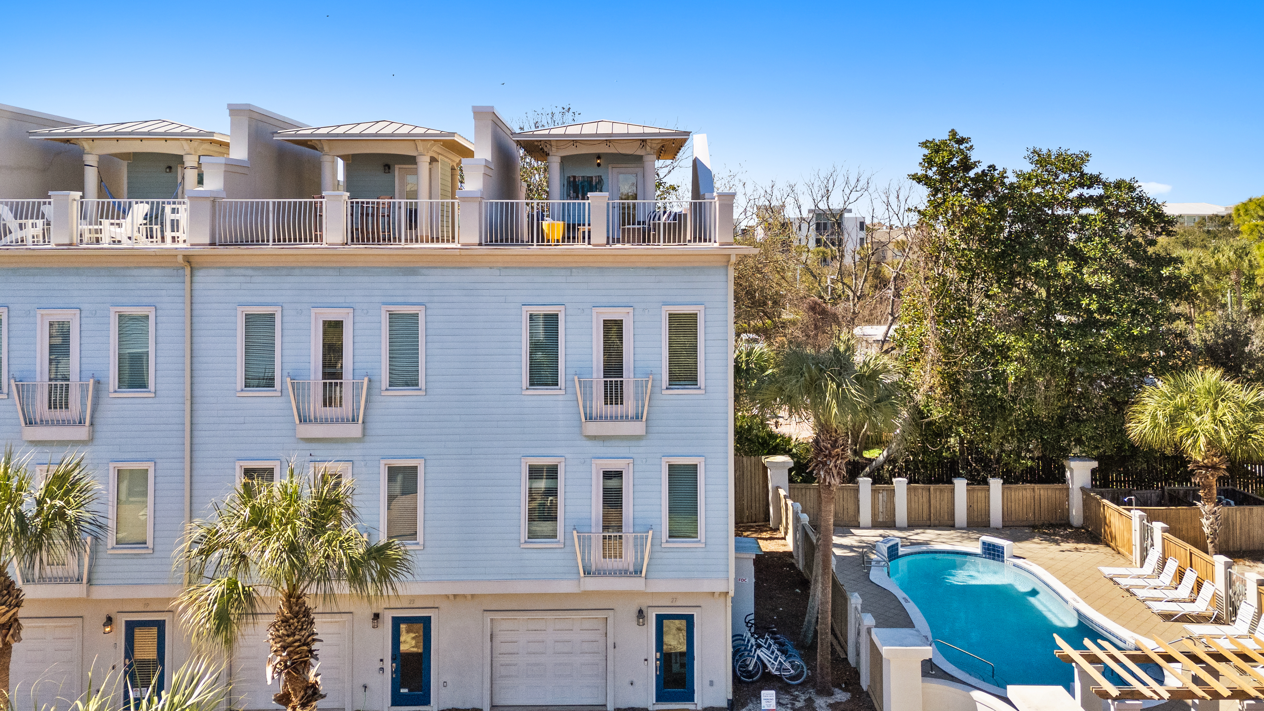  Remodeled End-Unit Townhome With gulf Views And Rooftop Retreat - 物件實景