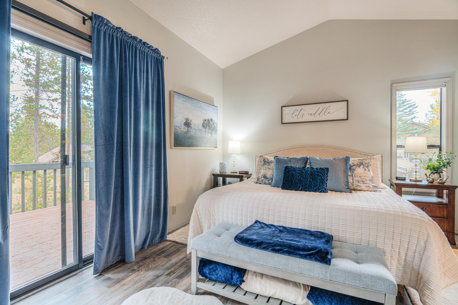 Sunriver, Oregon, 97707, United States, 3 Bedrooms Bedrooms, ,2 BathroomsBathrooms,Residential,For Sale,1982531