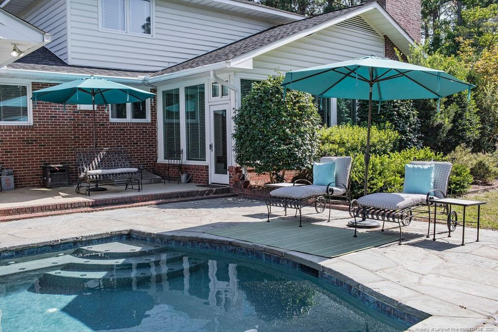 Whispering Pines, North Carolina, 28327, United States, 3 Bedrooms Bedrooms, ,4 BathroomsBathrooms,Residential,For Sale,1907421
