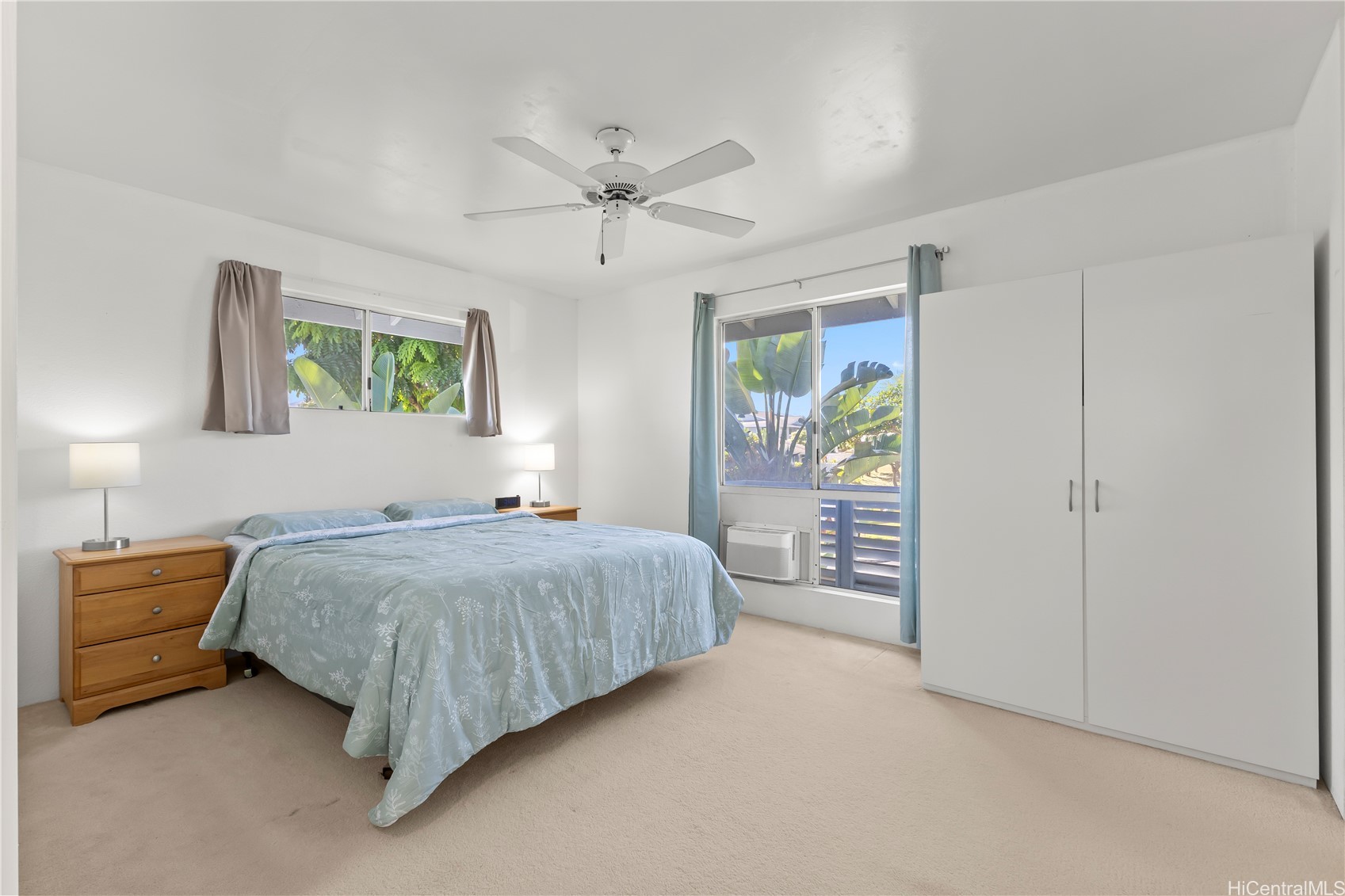 Waipahu, Hawaii, 96797, United States, 2 Bedrooms Bedrooms, ,2 BathroomsBathrooms,Residential,For Sale,1940707