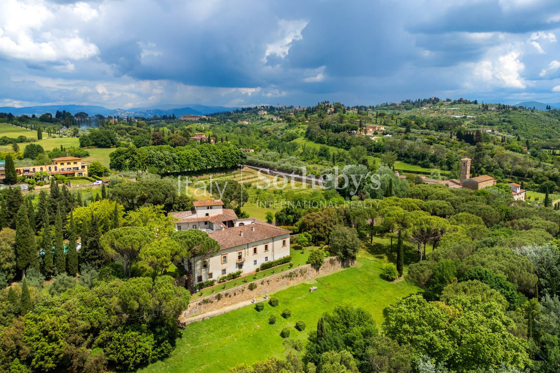  Prestigious historic residence set in a magnificent park - 物件實景