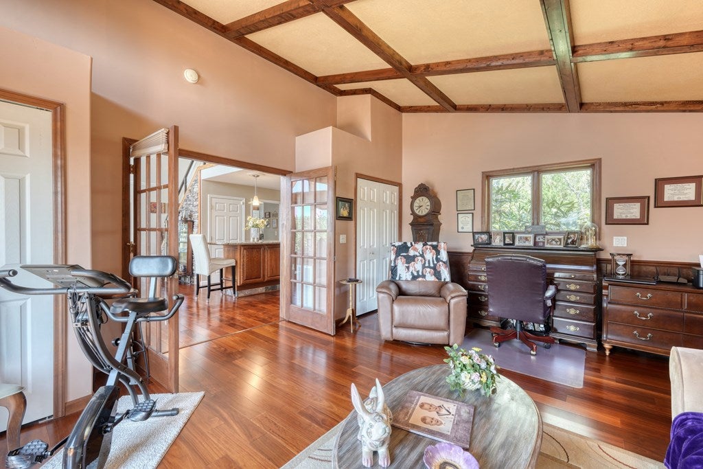 Hayesville, North Carolina, 28904, United States, 3 Bedrooms Bedrooms, ,4 BathroomsBathrooms,Residential,For Sale,1919513