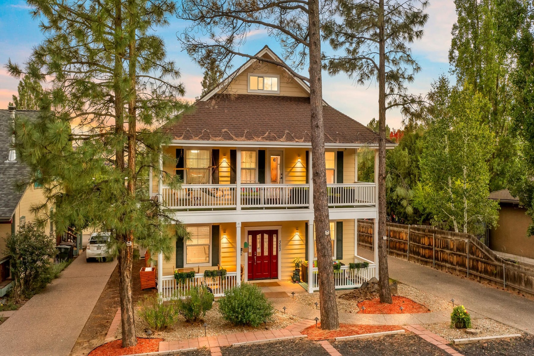  303 W Juniper Avenue  Flagstaff, AZ - 物件實景