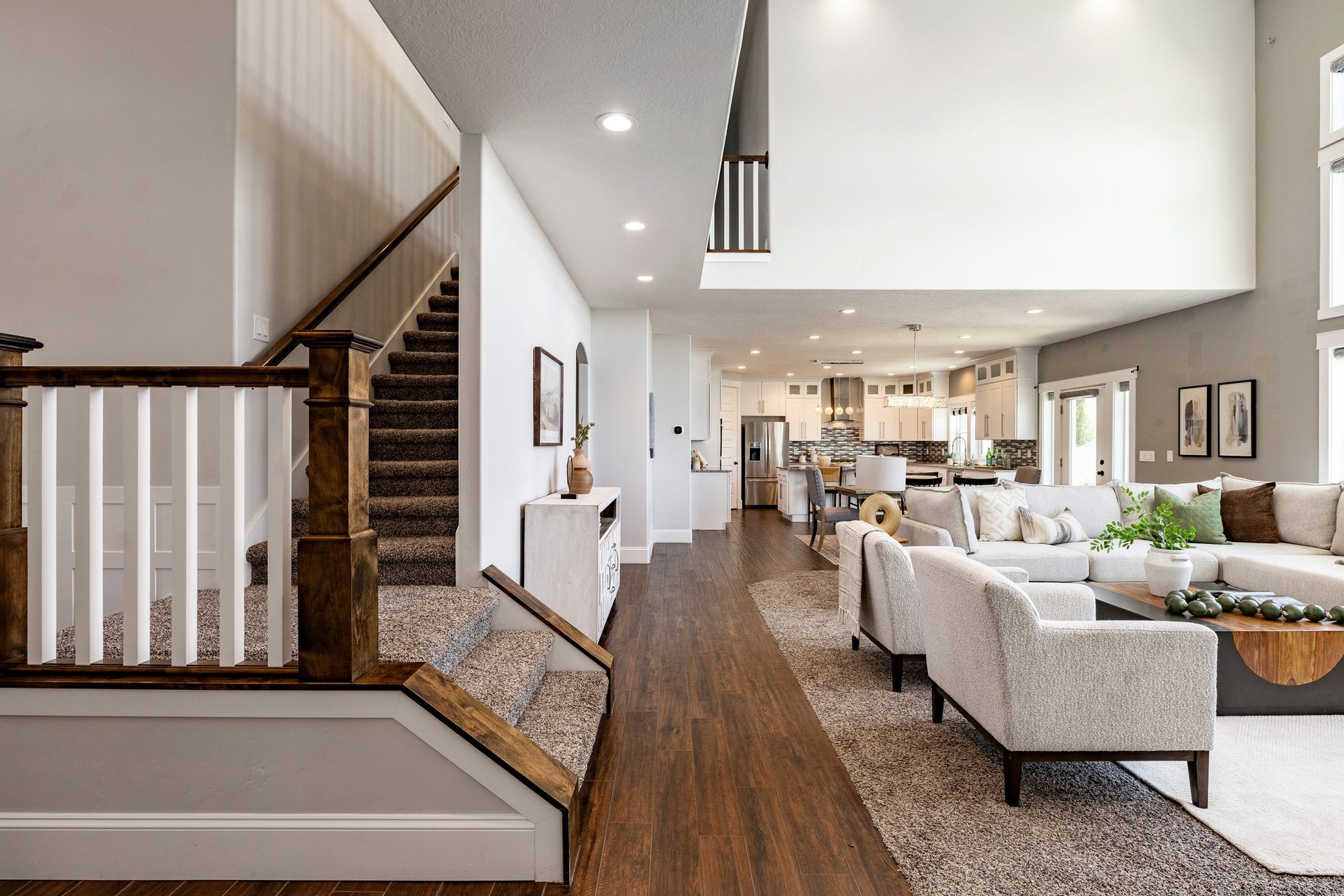  Incredible Floor Plan Meets Lifestyle Location - 物件實景