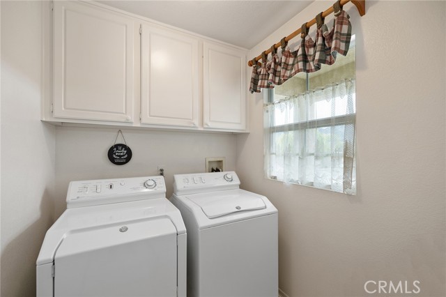 Murrieta, California, 92562, United States, 4 Bedrooms Bedrooms, ,2 BathroomsBathrooms,Residential,For Sale,1921909