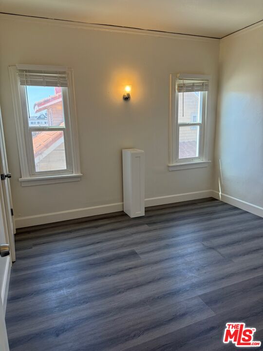 Los Angeles, California, 90019, United States, 8 Bedrooms Bedrooms, ,Residential,For Sale,1848279