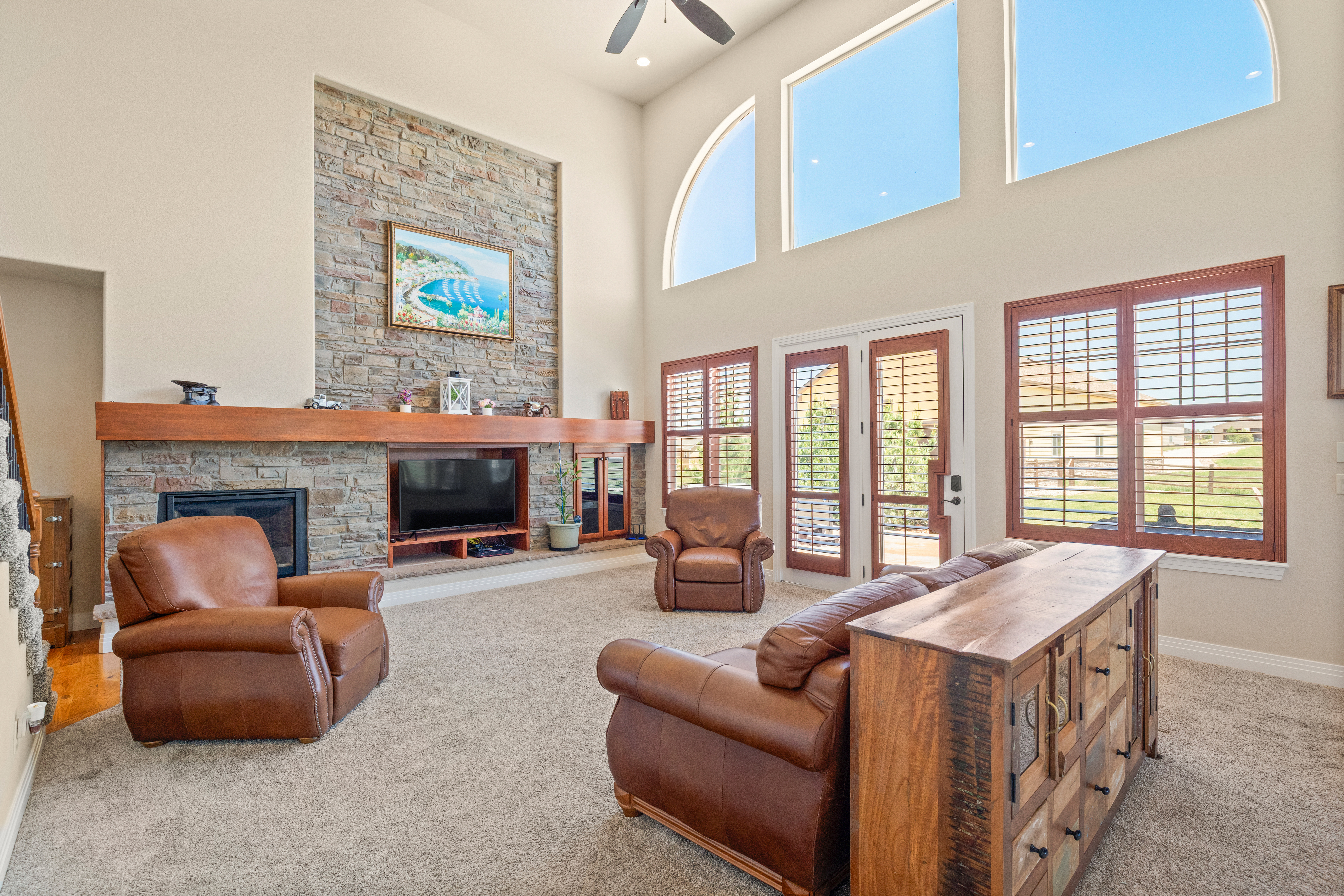  Set on 2.35 acres in Spring Valley Ranch - 物件實景