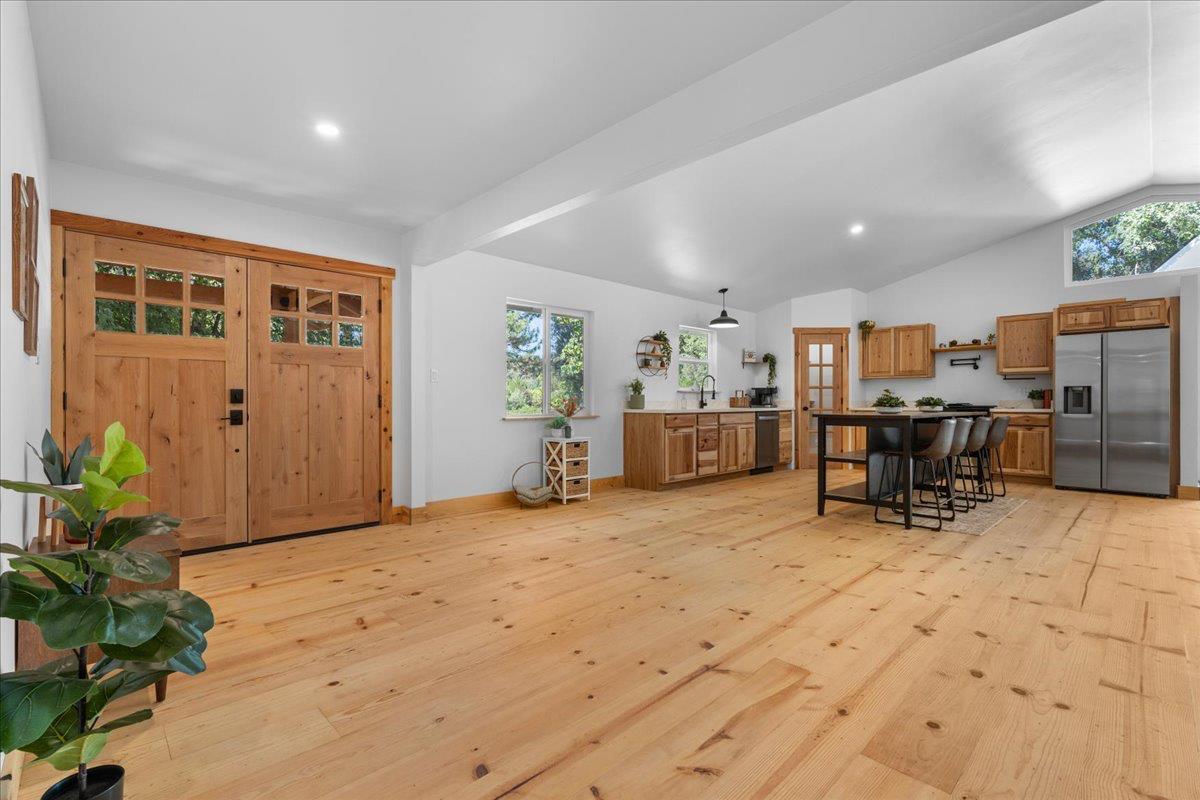Nevada City, California, 95959, United States, 4 Bedrooms Bedrooms, ,2 BathroomsBathrooms,Residential,For Sale,1916710