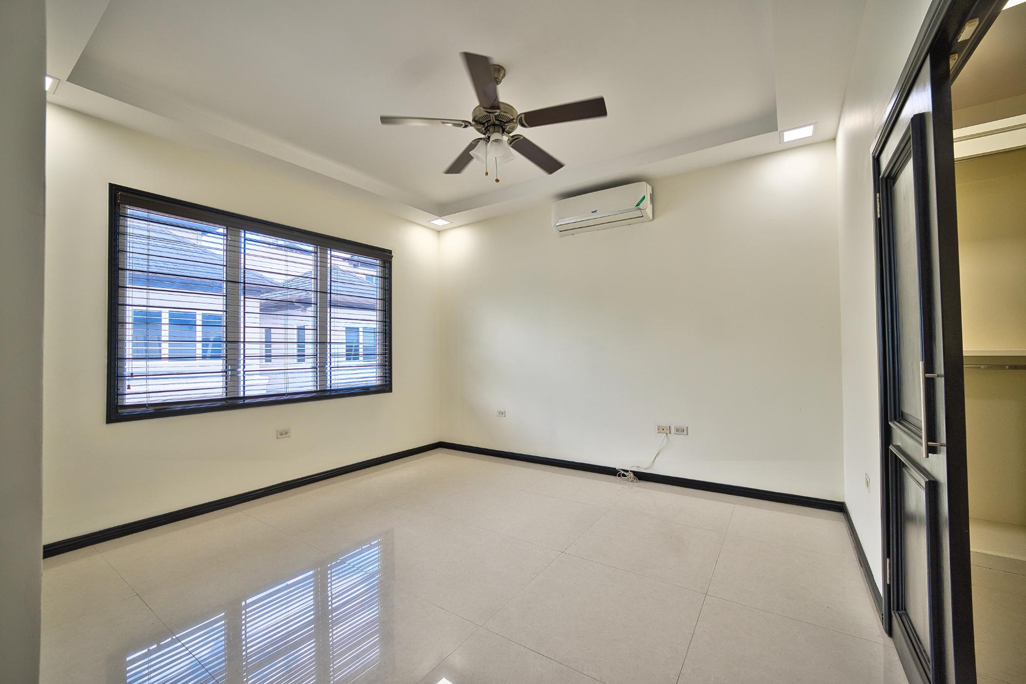  18-19 Dillsbury Avenue - 物件實景