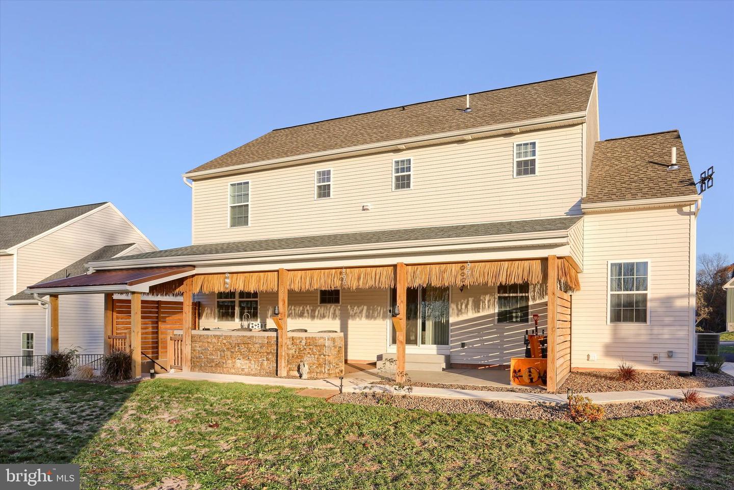 Etters, Pennsylvania, 17319, United States, 5 Bedrooms Bedrooms, ,4 BathroomsBathrooms,Residential,For Sale,1992939