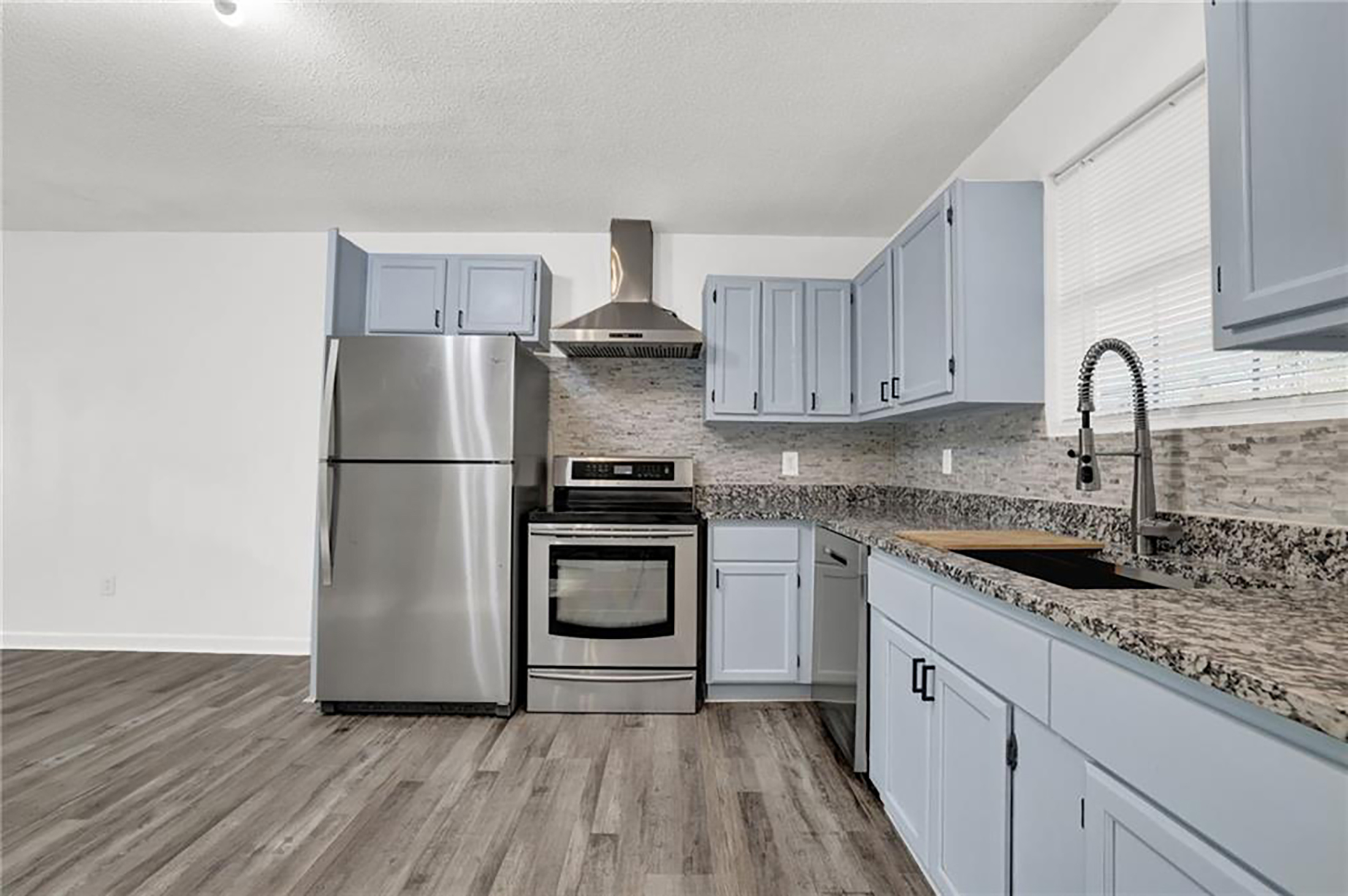  Move-In Ready Home on Quiet Cul-de-sac - 物件實景