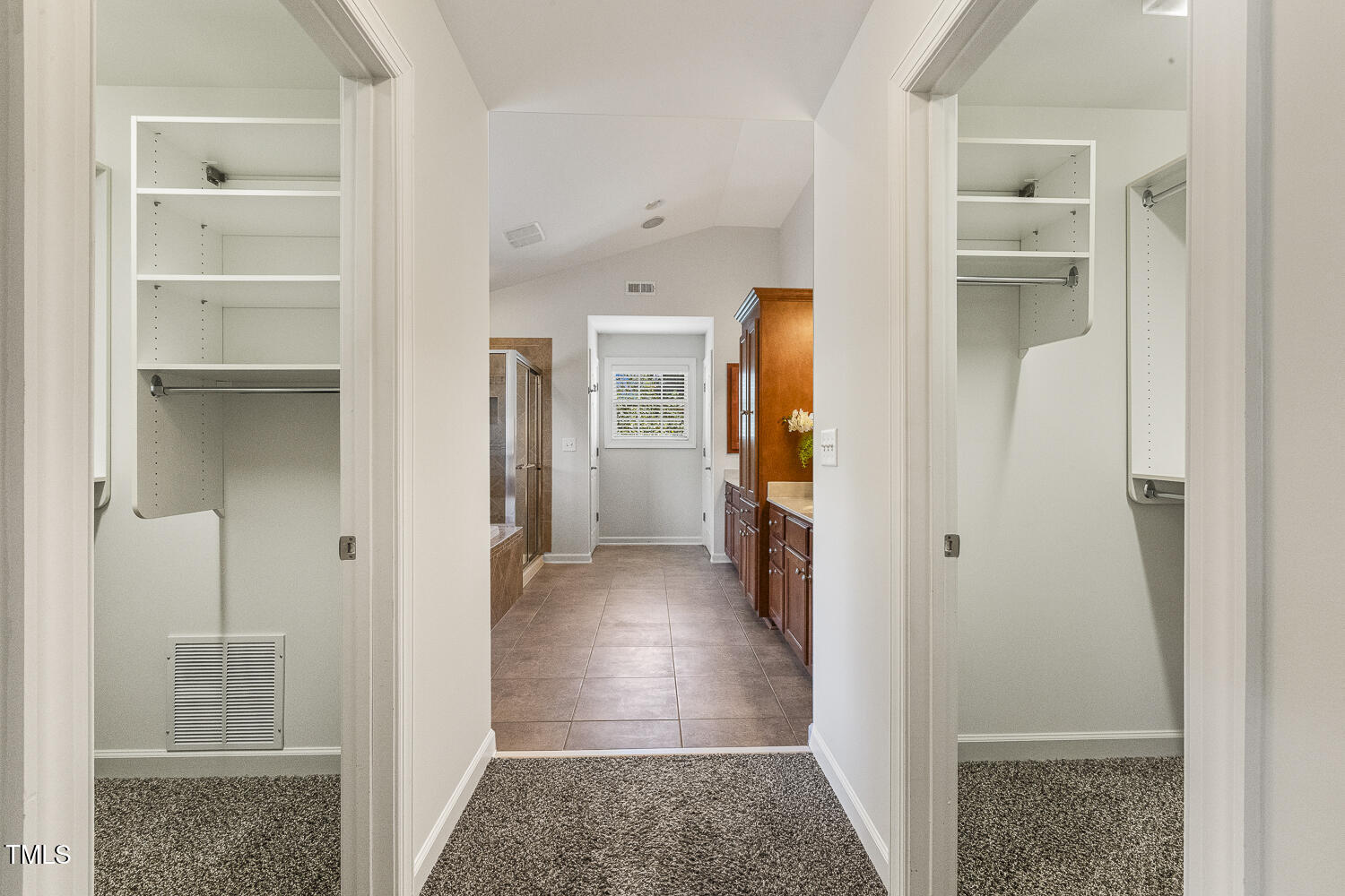 Holly Springs, North Carolina, 27540, United States, 4 Bedrooms Bedrooms, ,4 BathroomsBathrooms,Residential,For Sale,1902055