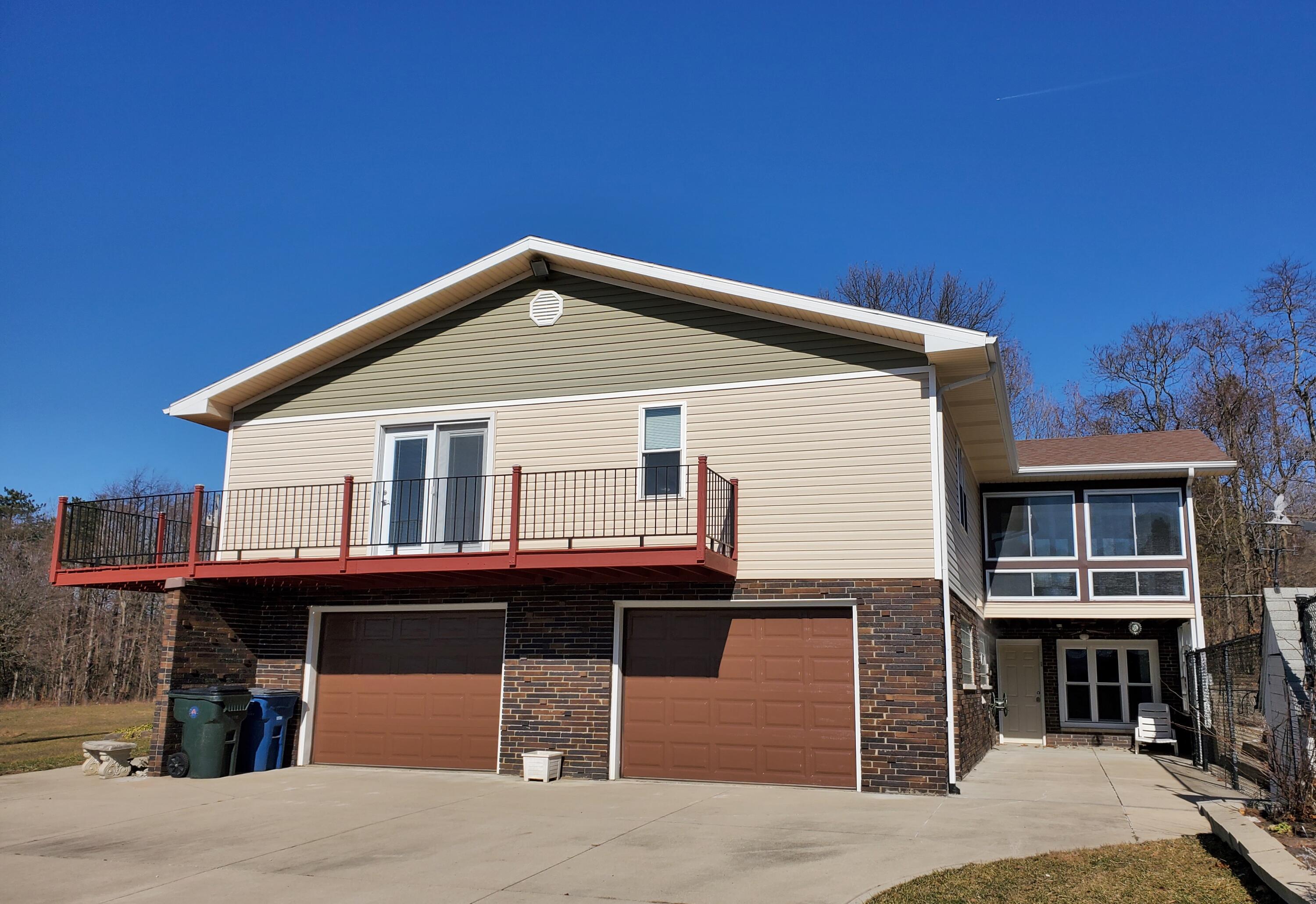 Michigan City, Indiana, 46360, United States, 5 Bedrooms Bedrooms, ,1 BathroomBathrooms,Residential,For Sale,1743643