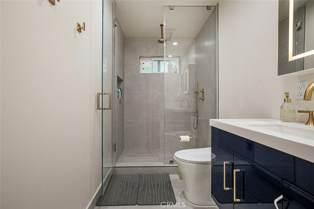 Granada Hills, California, 91344, United States, 4 Bedrooms Bedrooms, ,3 BathroomsBathrooms,Residential,For Sale,1993417