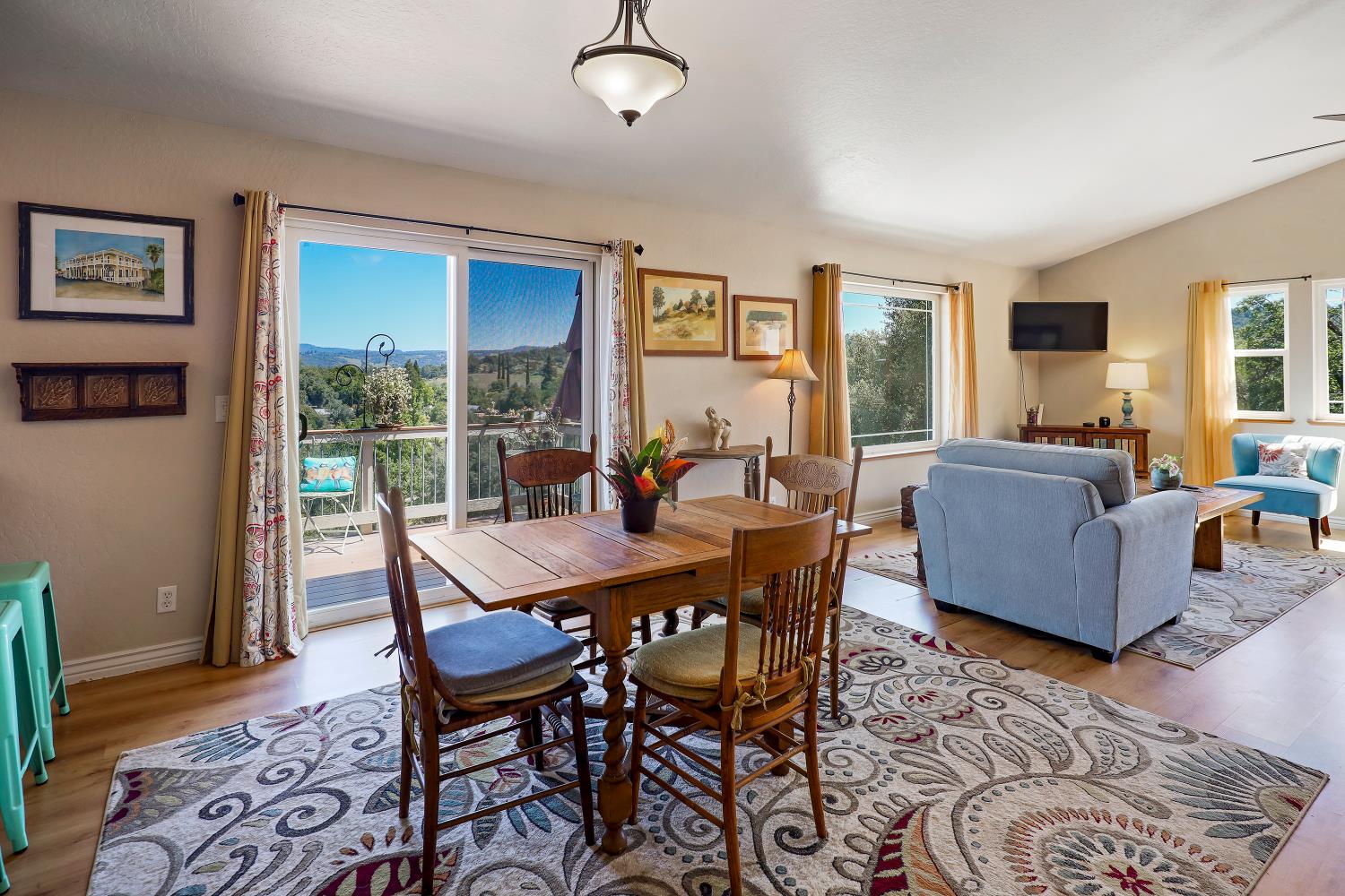 Mokelumne Hill, California, 95245, United States, 3 Bedrooms Bedrooms, ,2 BathroomsBathrooms,Residential,For Sale,2048393