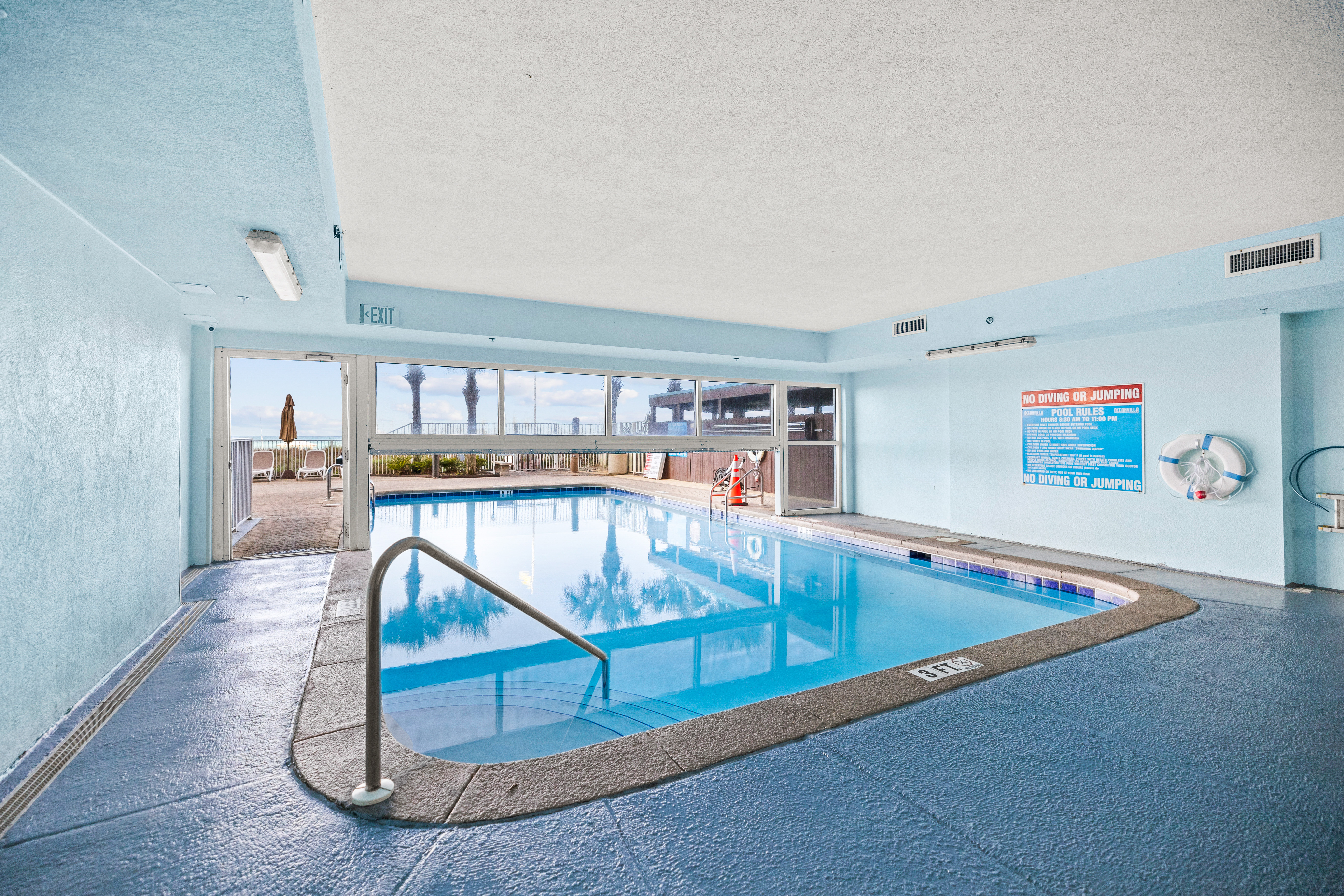  Fully Reimagined Gulf-Front Retreat with Private Oversized Balcony - 物件實景