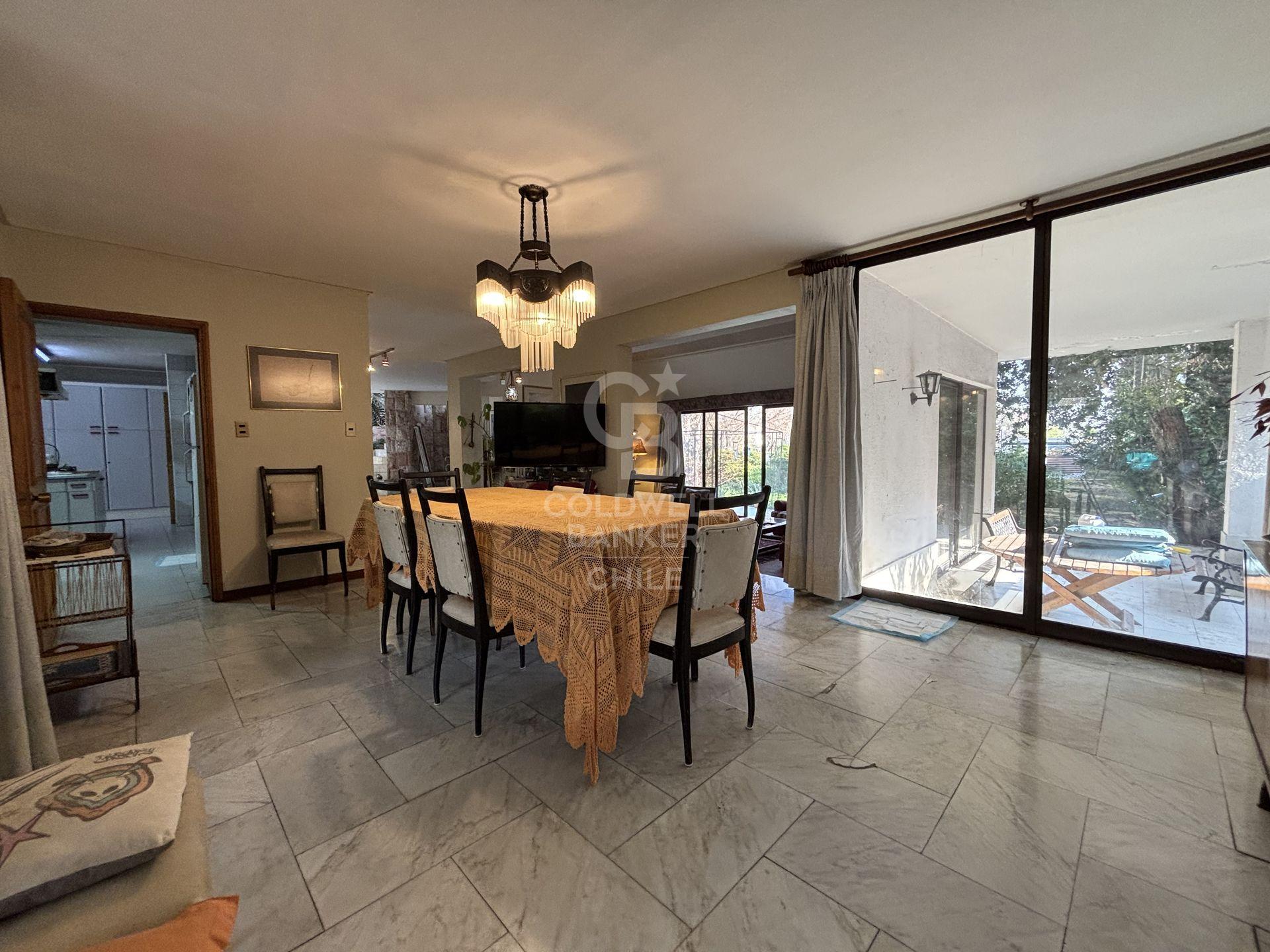 Las Condes, Chile, 4 Bedrooms Bedrooms, ,3 BathroomsBathrooms,Residential,For Sale,1972630