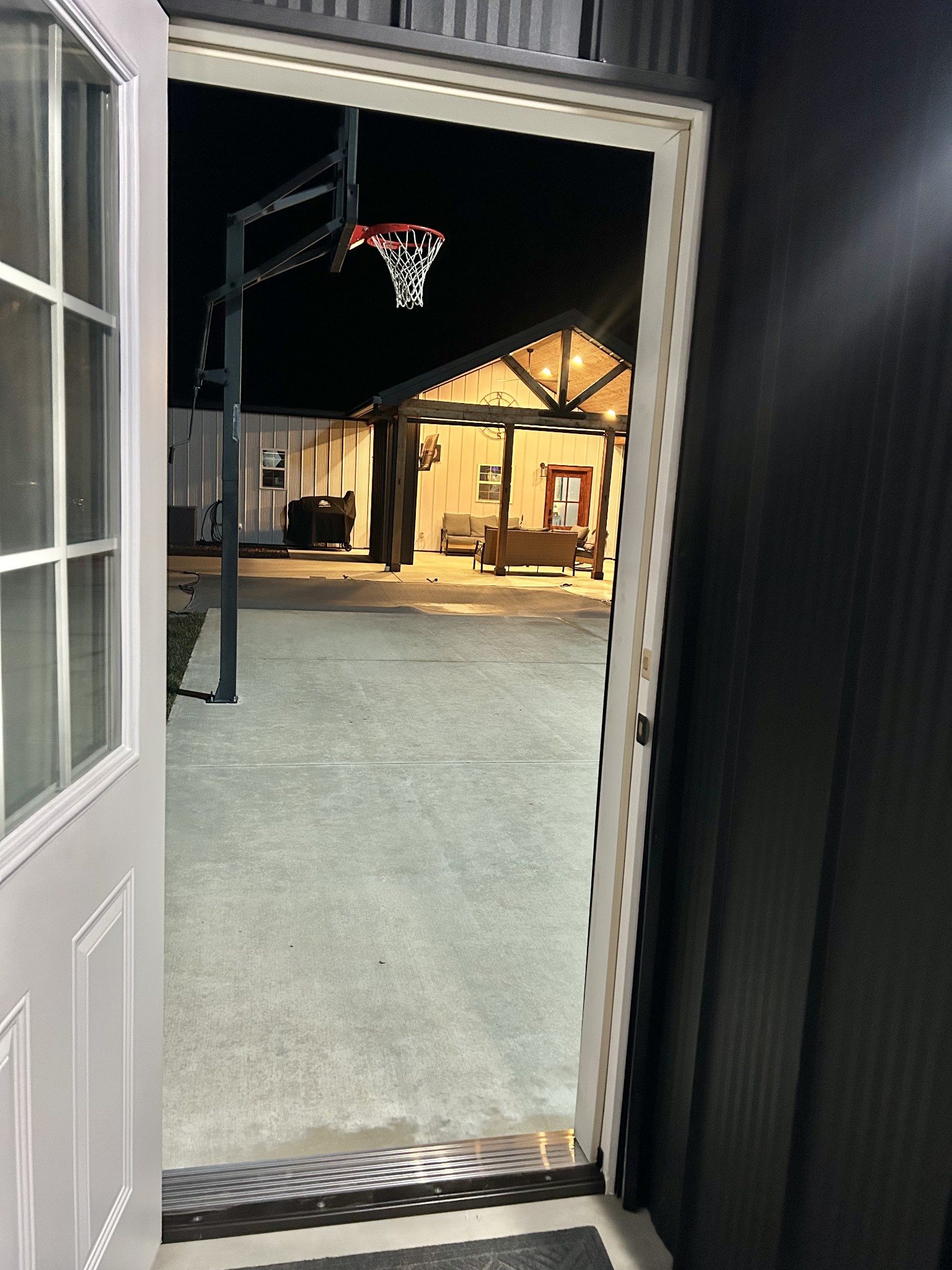 Manchester, Tennessee, 37355, United States, 4 Bedrooms Bedrooms, ,3 BathroomsBathrooms,Residential,For Sale,2015723