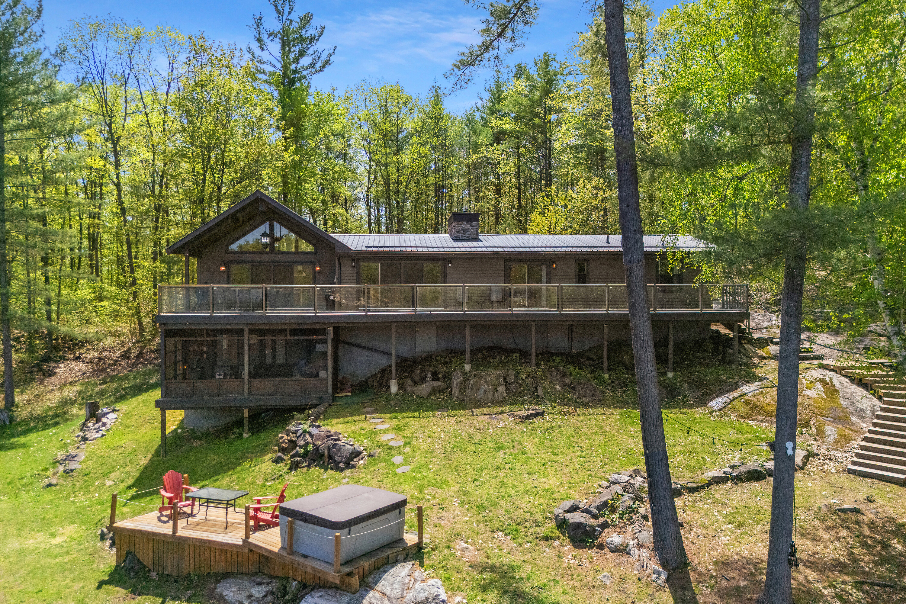  Go Home Lake Family Cottage - 物件實景