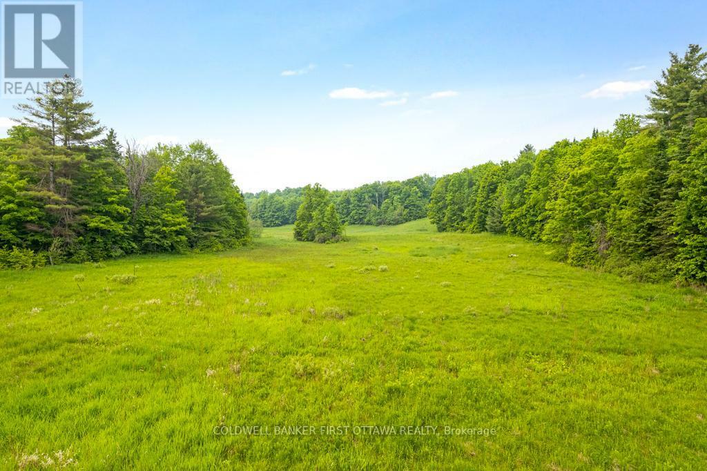 TAY VALLEY, Ontario, K0H 2B0, CA, 2 Bedrooms Bedrooms, ,1 BathroomBathrooms,Residential,For Sale,1866349