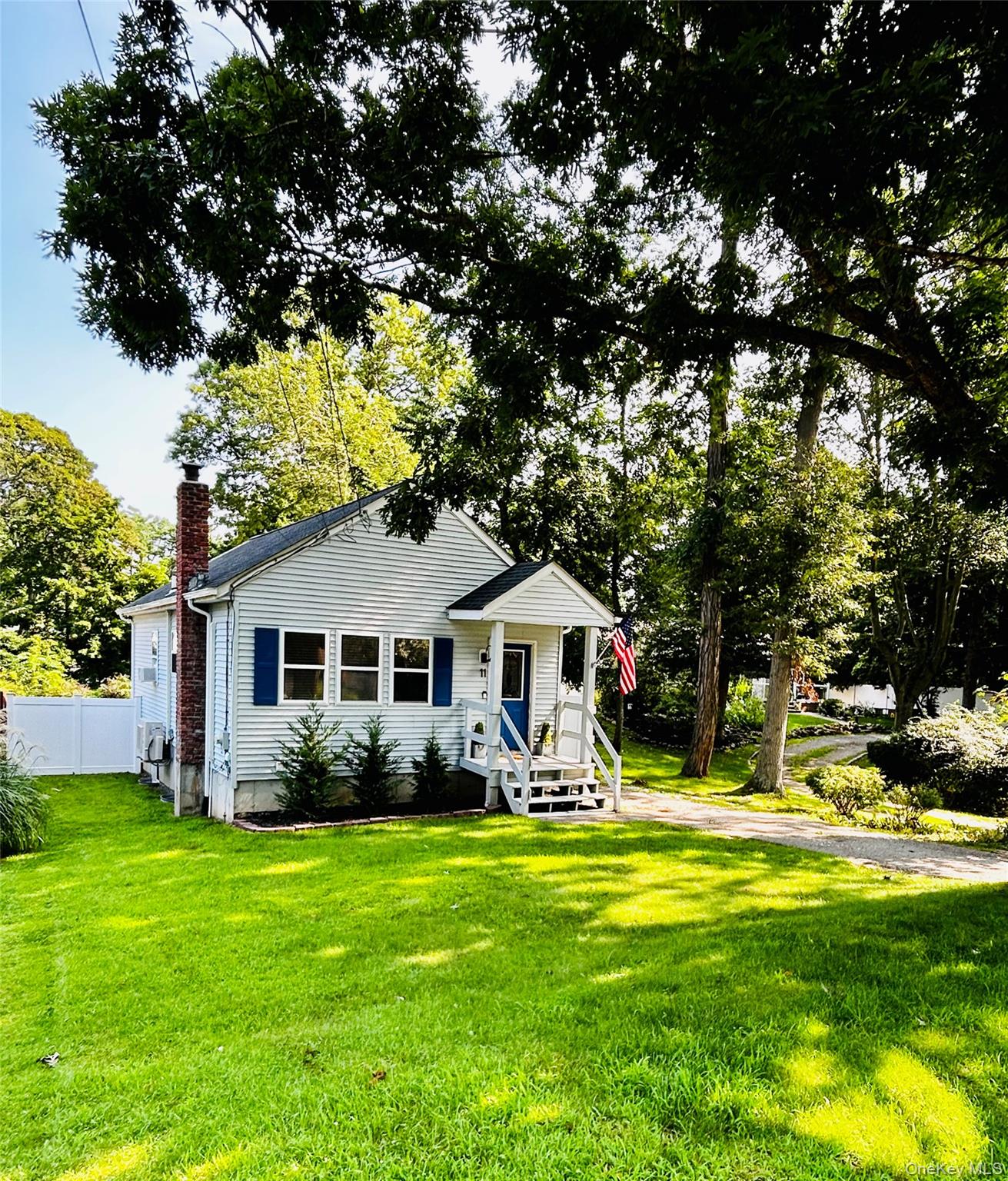 Huntington Rd, Sound Beach, NY 11789 #1