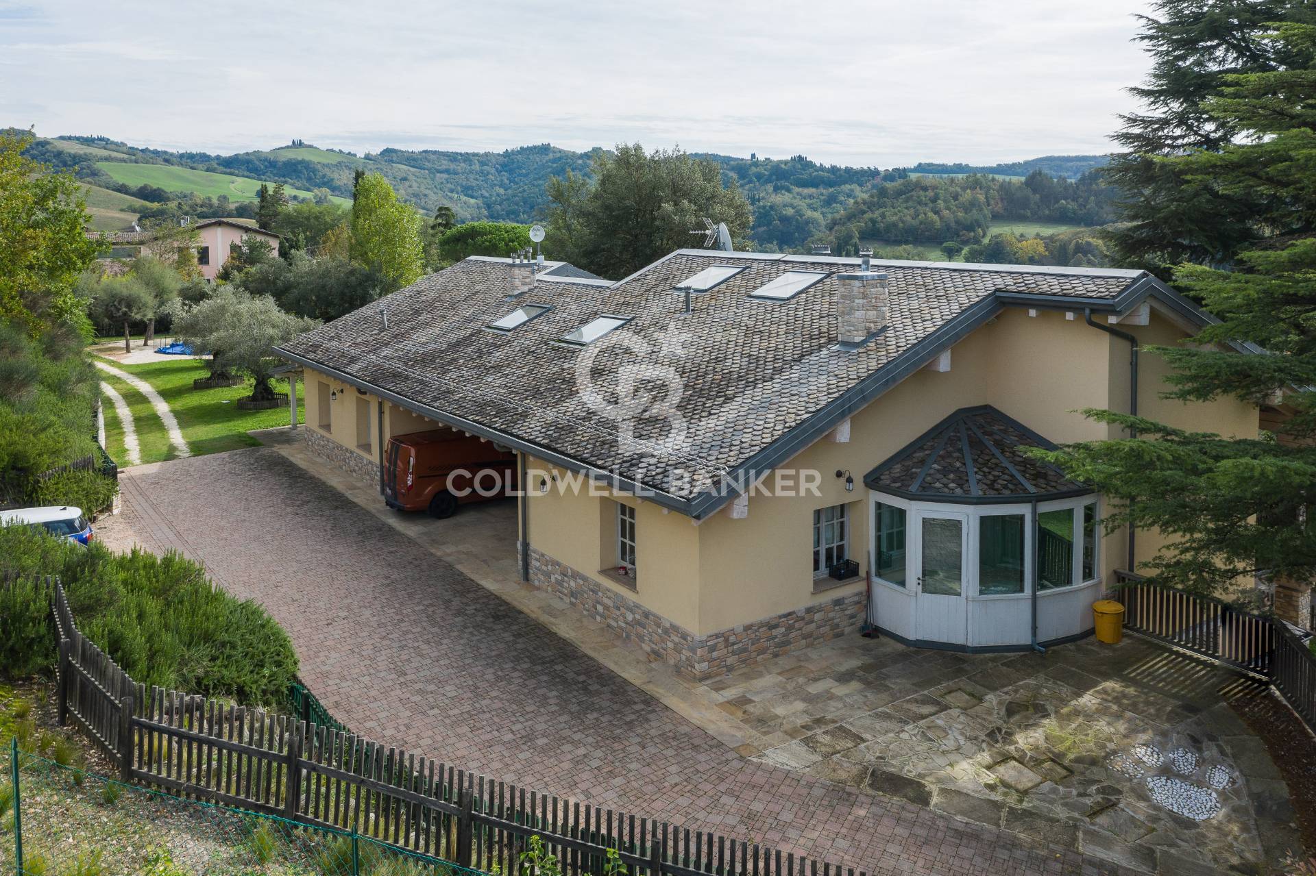 Via Vizzano, Sasso Marconi, Bologna, 40037, IT, 3 Bedrooms Bedrooms, ,5 BathroomsBathrooms,Residential,For Sale,Via Vizzano,1668126