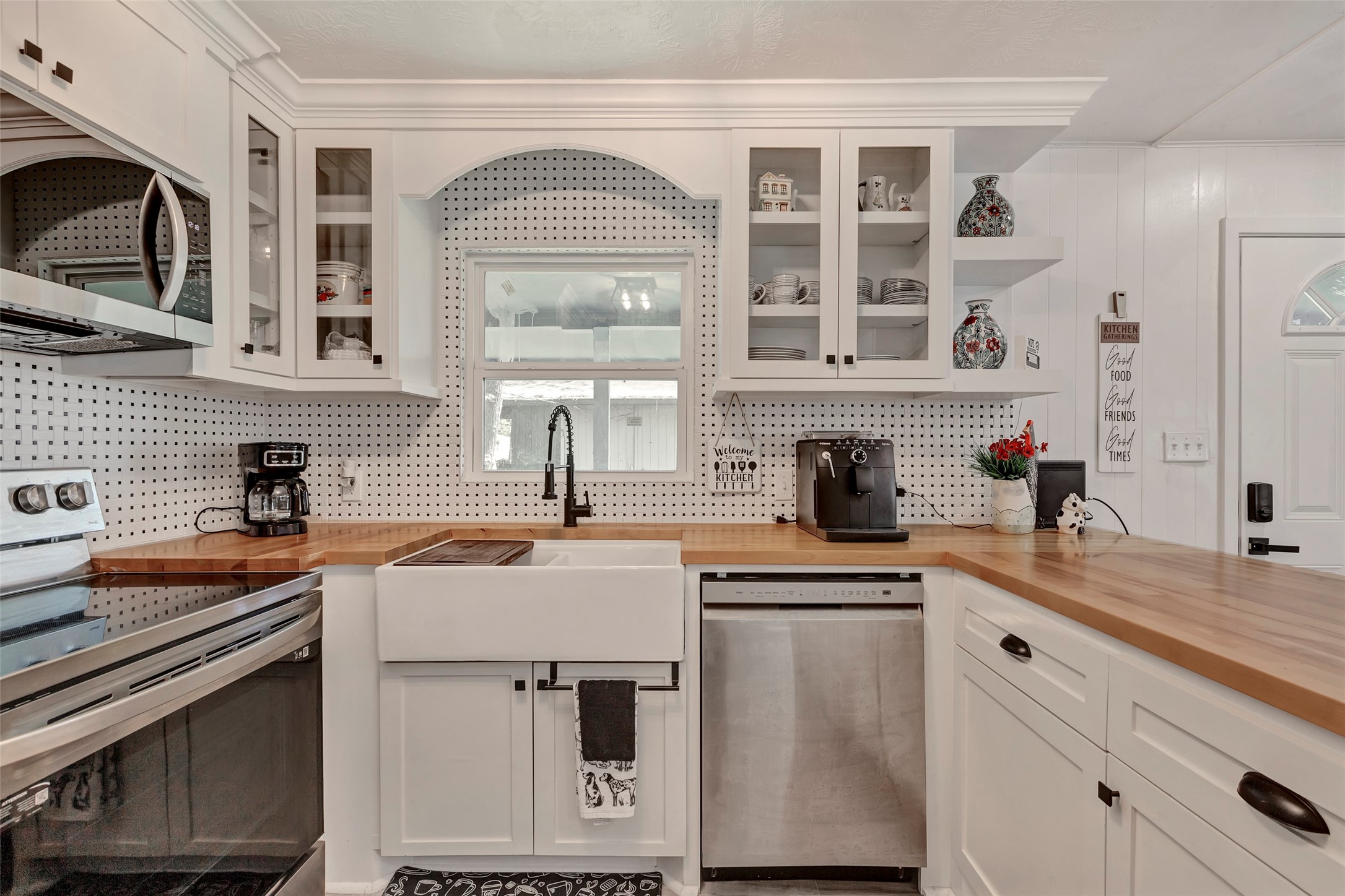 Point Blank, Texas, 77364, United States, 3 Bedrooms Bedrooms, ,3 BathroomsBathrooms,Residential,For Sale,1919624