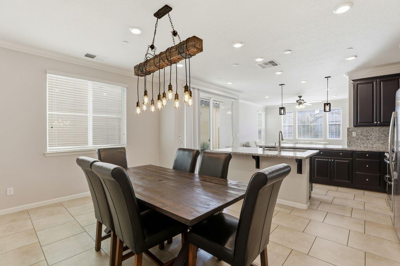 Roseville, California, 95747, United States, 3 Bedrooms Bedrooms, ,3 BathroomsBathrooms,Residential,For Sale,1993013