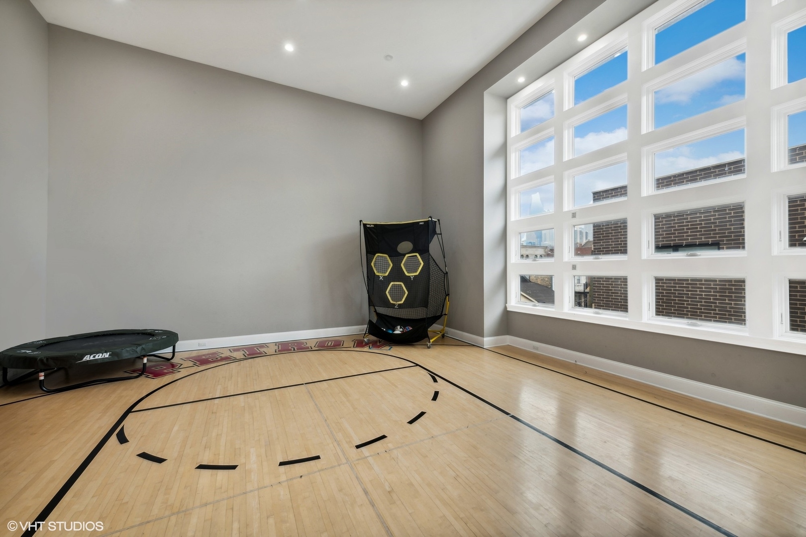 1515 N North Park Avenue, Chicago, Illinois, 60610, United States, 7 Bedrooms Bedrooms, ,6 BathroomsBathrooms,Residential,For Sale,1515 N North Park Avenue,1247727