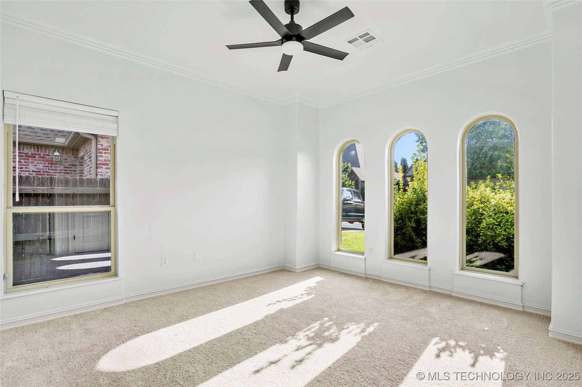 Bixby, Oklahoma, 74008, United States, 5 Bedrooms Bedrooms, ,4 BathroomsBathrooms,Residential,For Sale,1908435