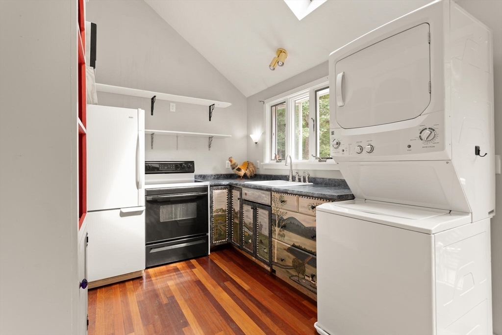 Pepperell, Massachusetts, 01463, United States, 4 Bedrooms Bedrooms, ,4 BathroomsBathrooms,Residential,For Sale,1925594