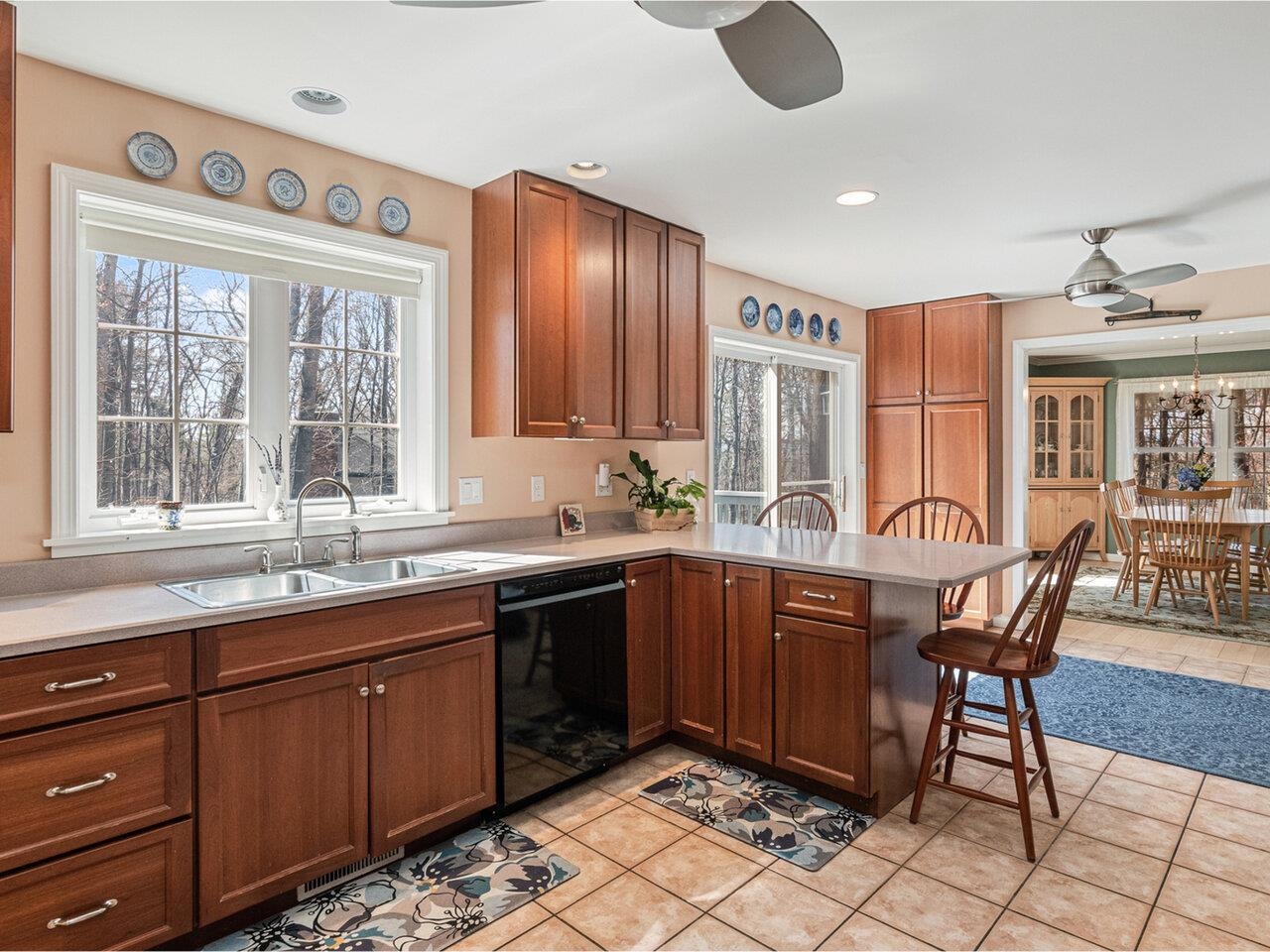 Colchester, Vermont, 05446, United States, 3 Bedrooms Bedrooms, ,3 BathroomsBathrooms,Residential,For Sale,1779357