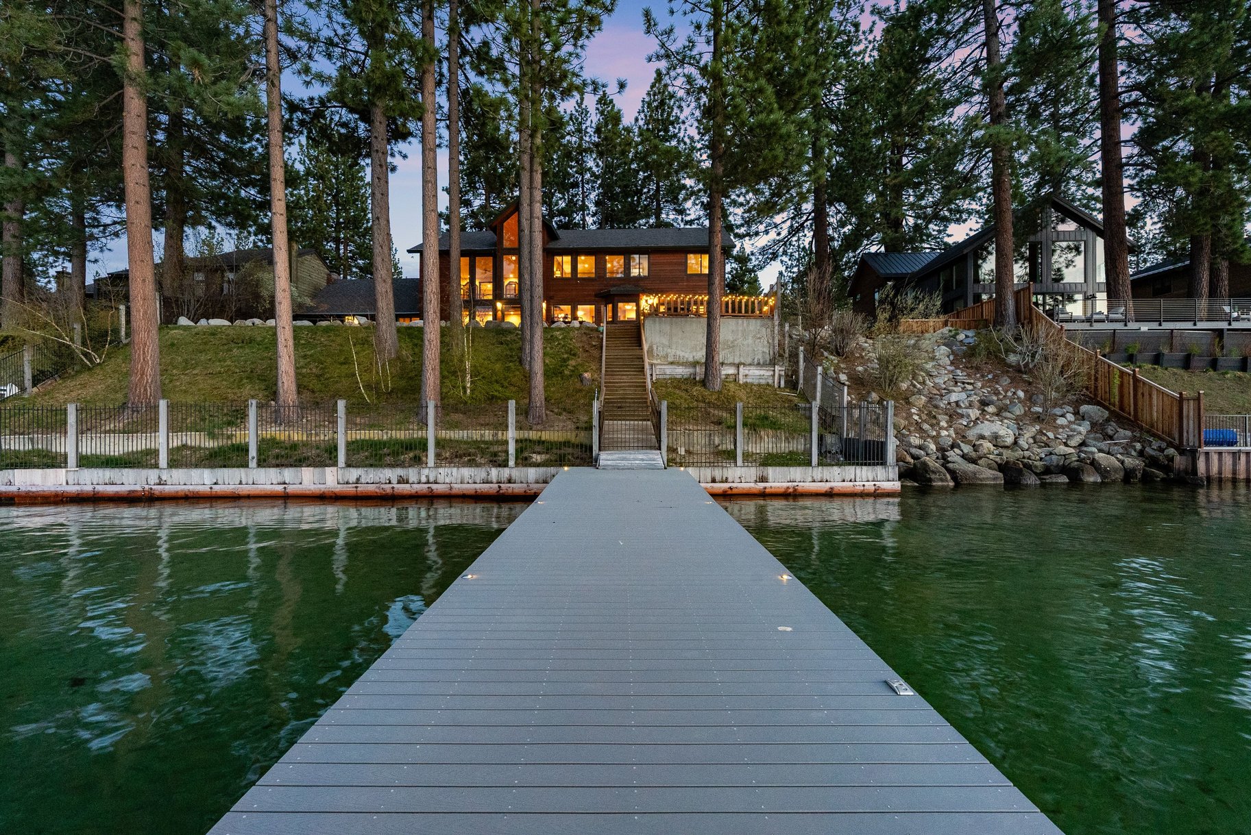  Sunrise-to-Sunset Lake Living - 物件實景