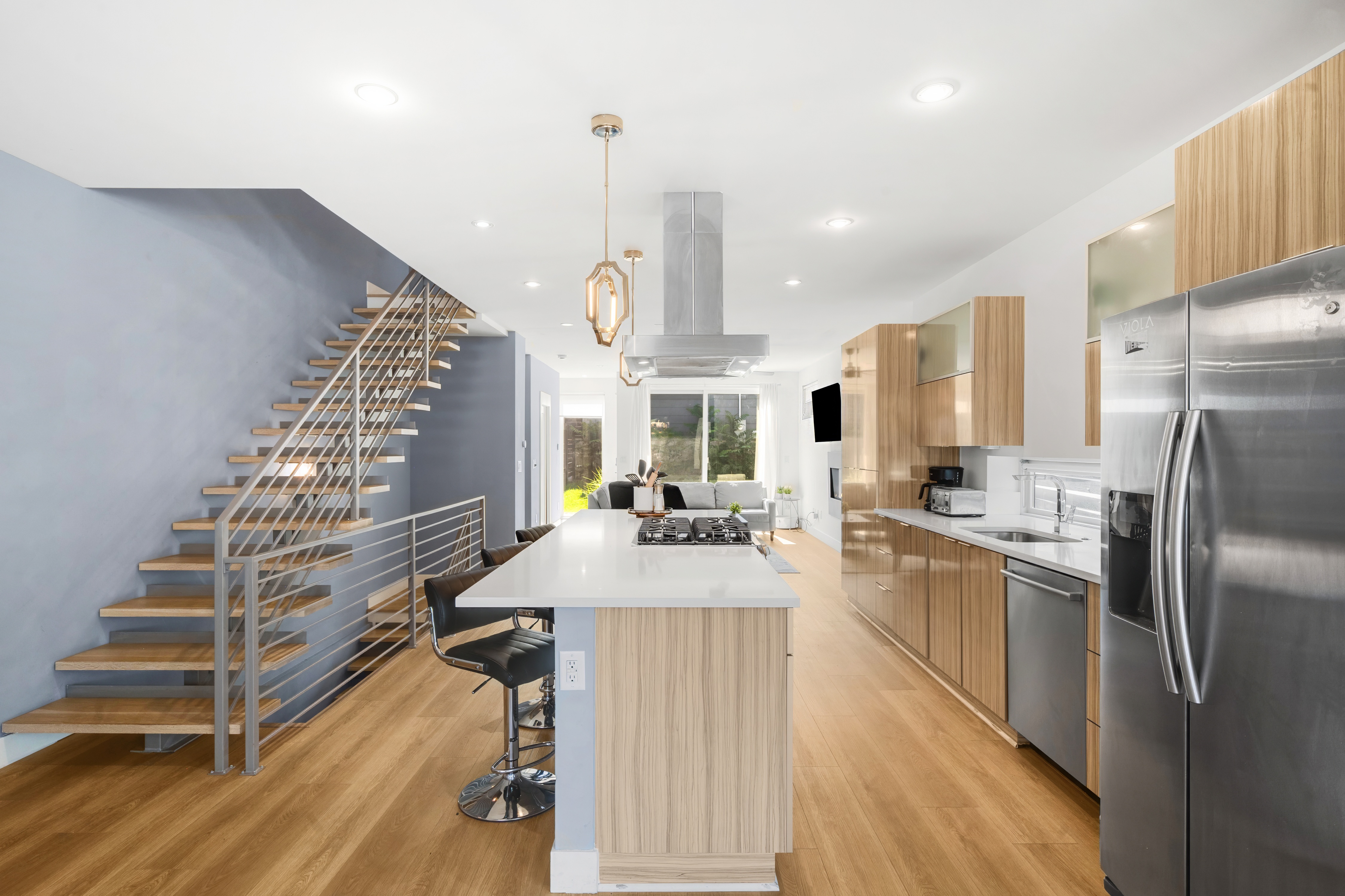  Seamlessly blends contemporary architecture & refined finishes - 物件實景