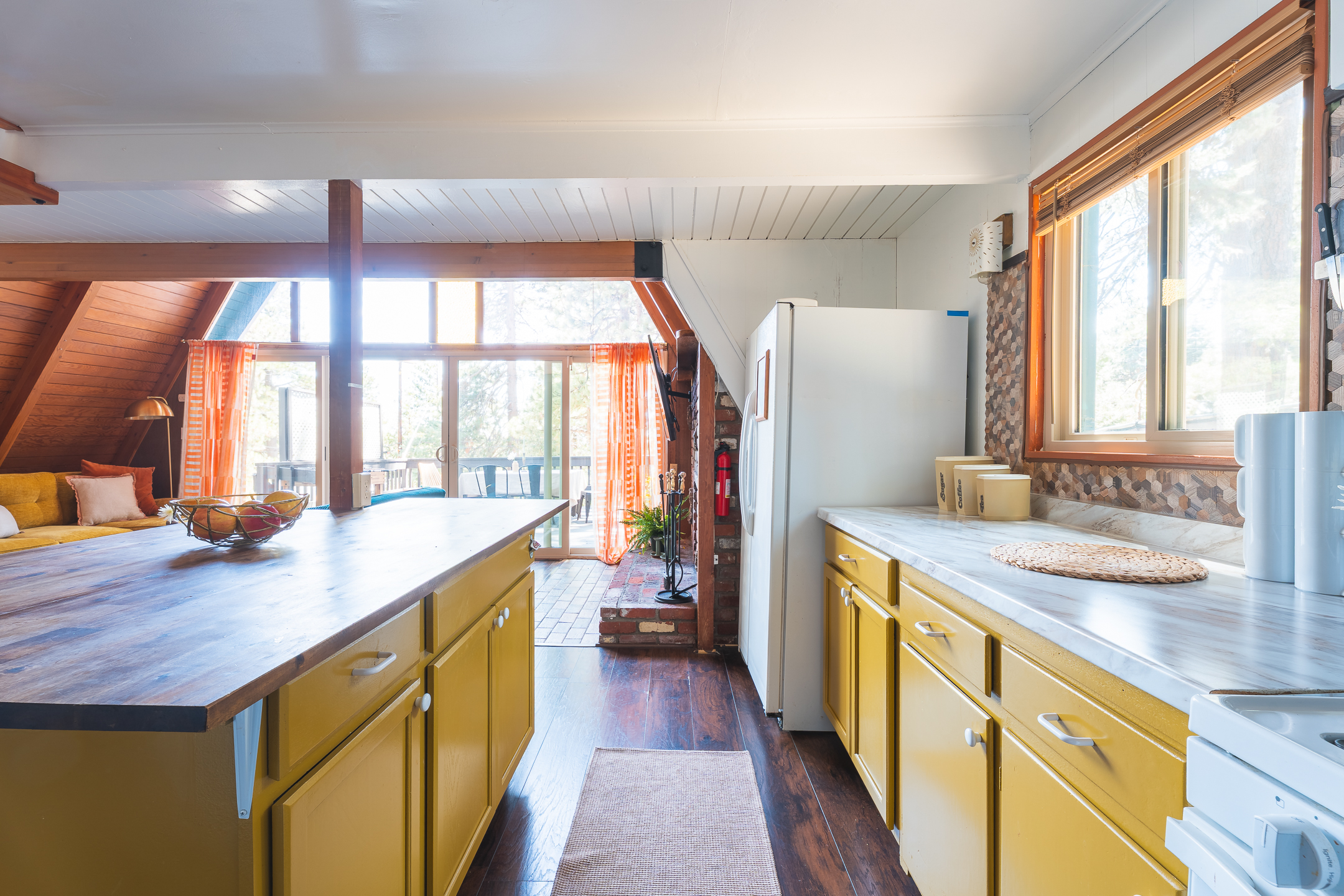  31496 Circle View Drive, Running Springs, CA 92382 - 物件實景