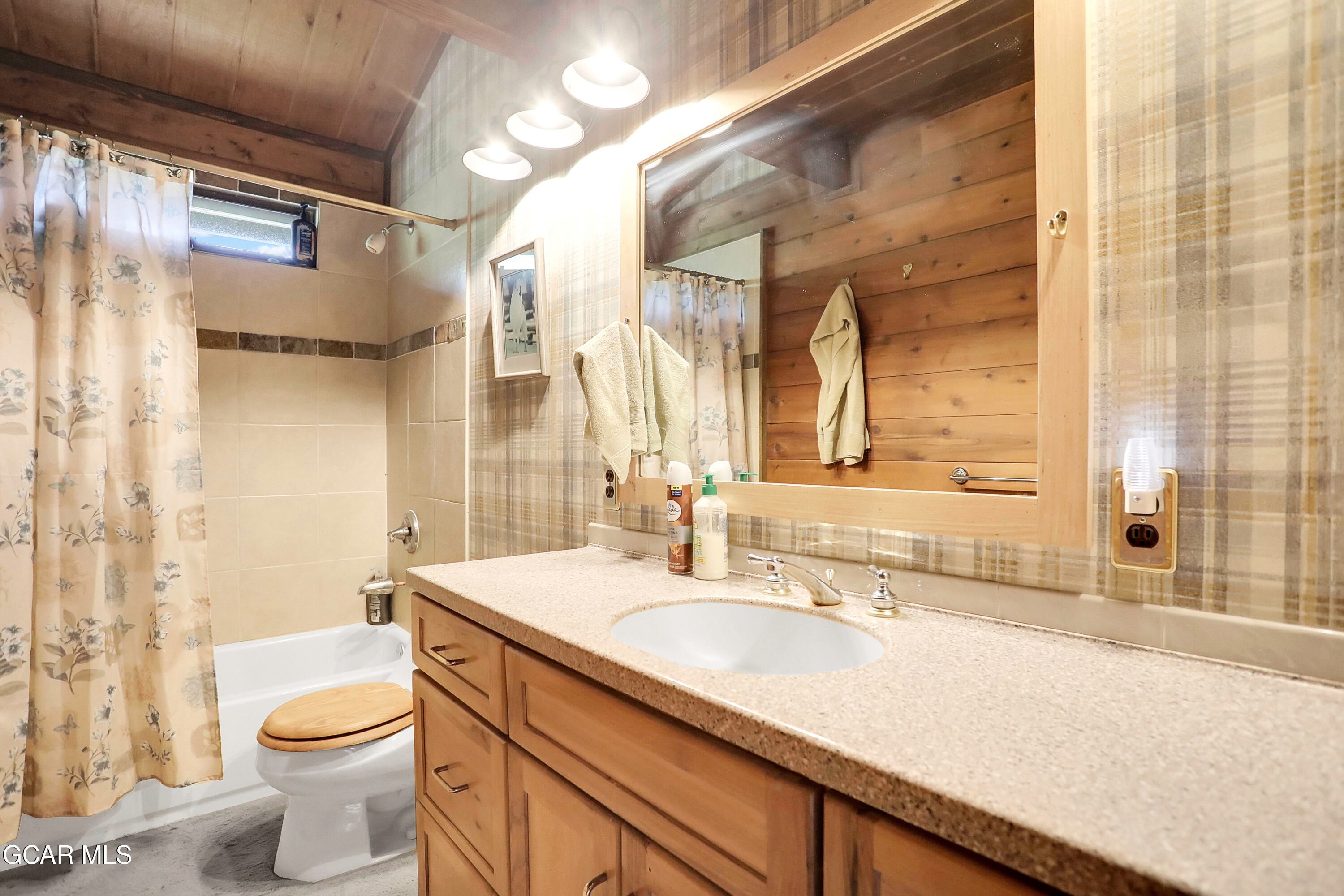 Kremmling, Colorado, 80459, United States, 3 Bedrooms Bedrooms, ,1 BathroomBathrooms,Residential,For Sale,1848925