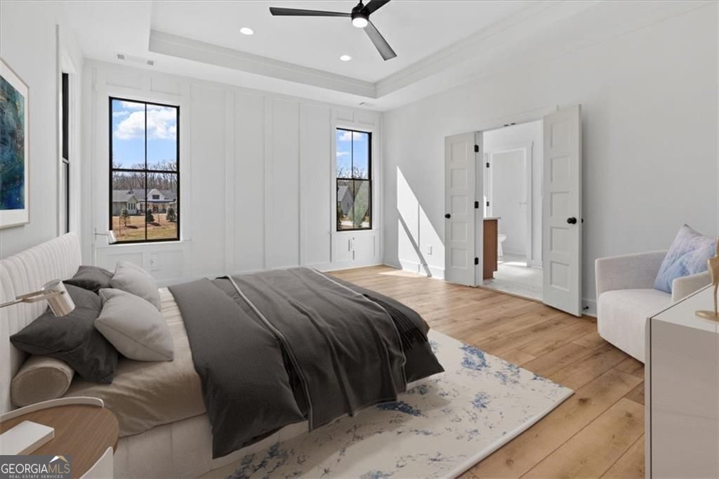 Gainesville, Georgia, 30506, United States, 5 Bedrooms Bedrooms, ,4 BathroomsBathrooms,Residential,For Sale,1909914