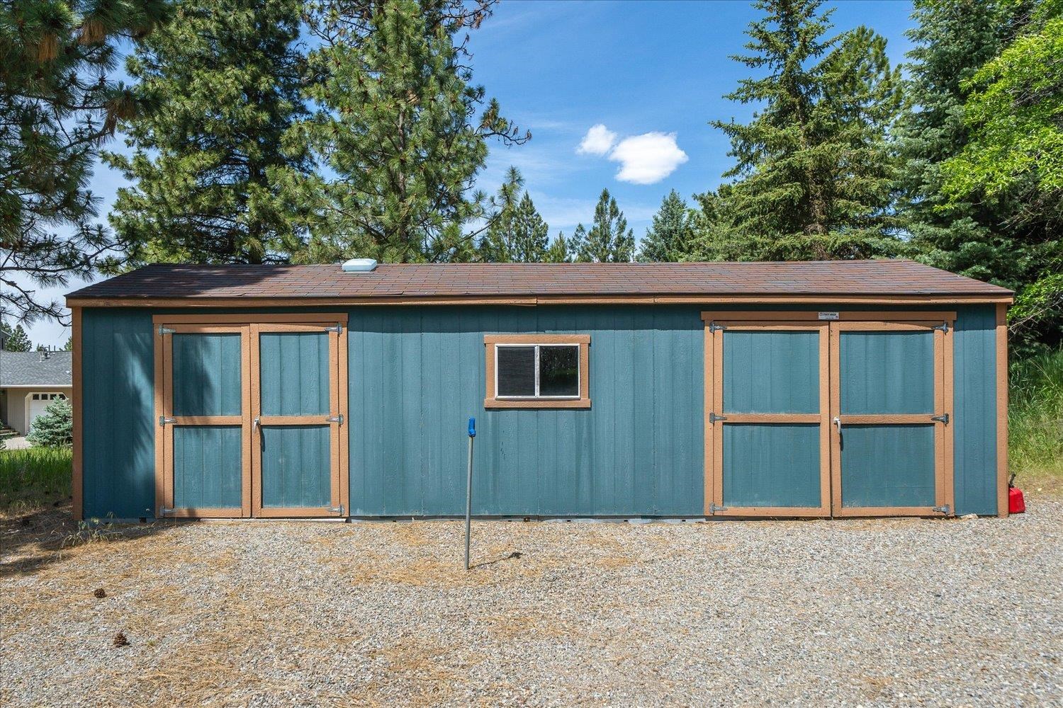 Spokane, Washington, 99212, United States, 4 Bedrooms Bedrooms, ,6 BathroomsBathrooms,Residential,For Sale,1978183