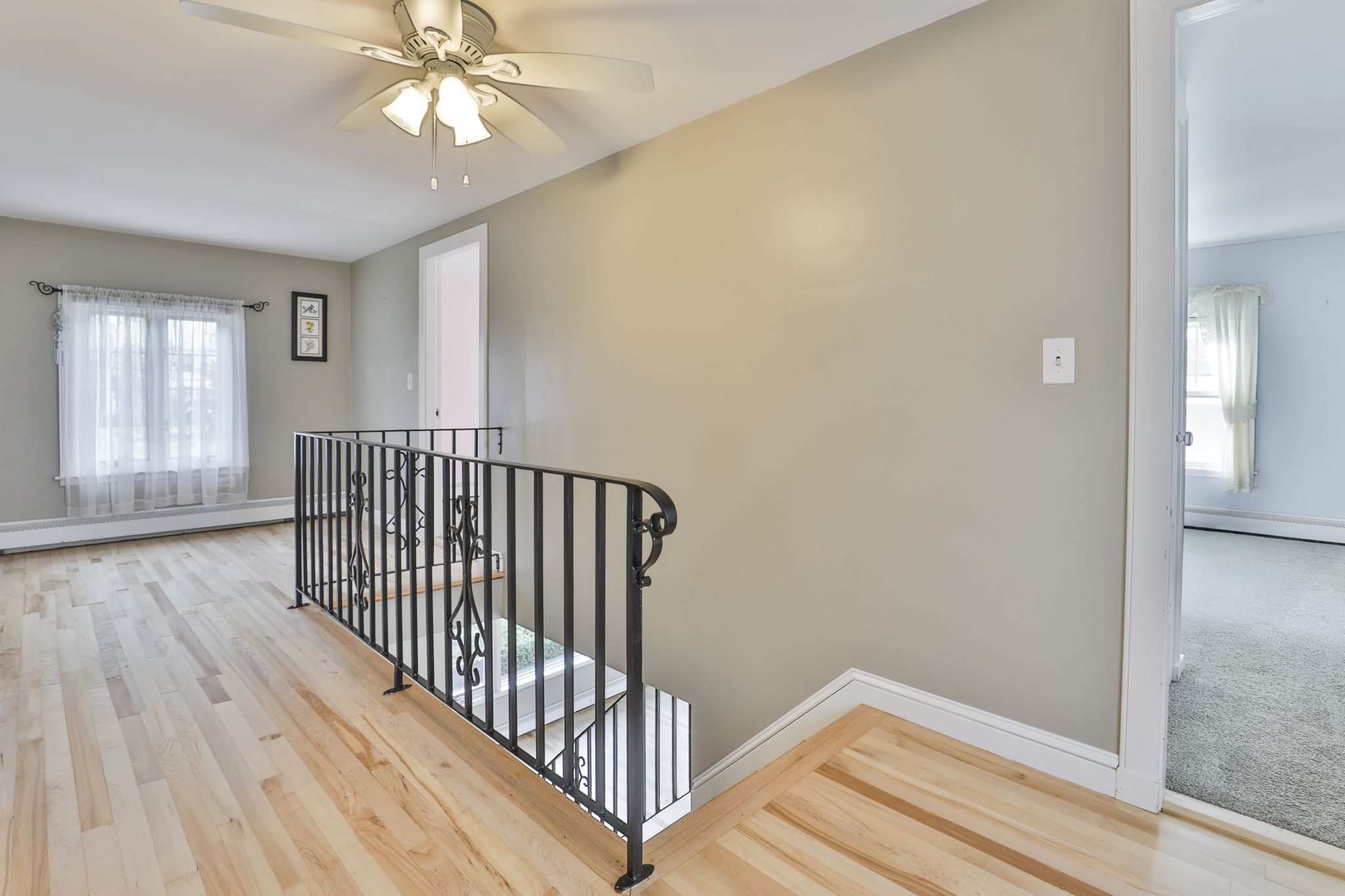 Manchester, New Hampshire, 03104, United States, 3 Bedrooms Bedrooms, ,2 BathroomsBathrooms,Residential,For Sale,1975563