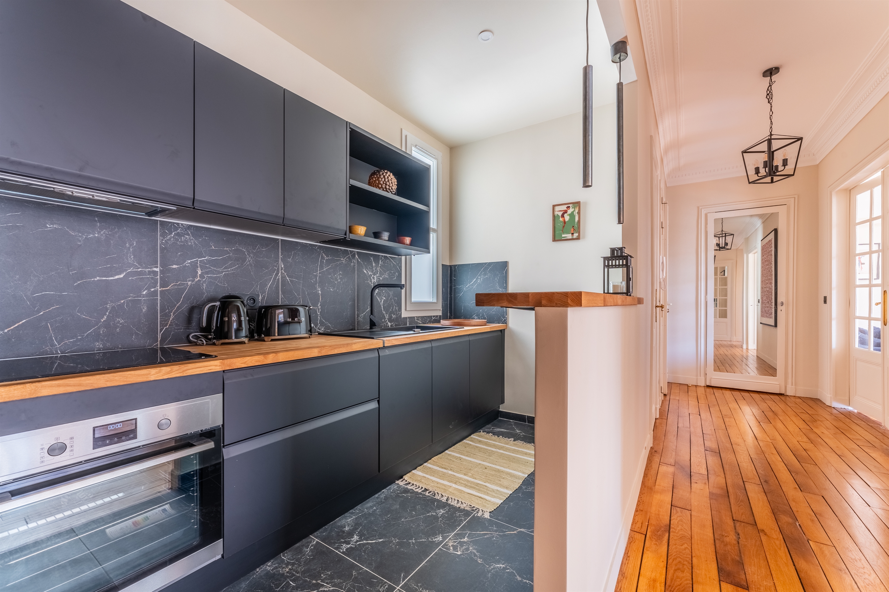  148 sq.m. renovated family flat - Paris 3rd - Square du Temple - 物件實景