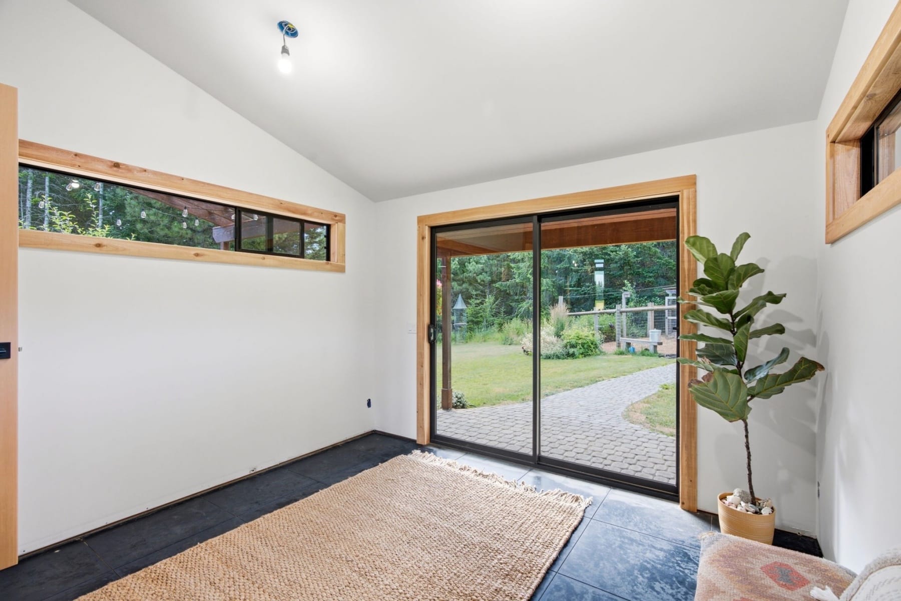  99 TUNNEL RD White Salmon, WA 98672 - 物件實景