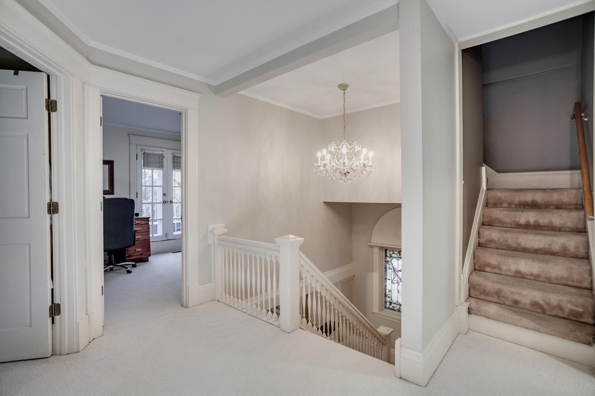 Minneapolis, Minnesota, 55408, United States, 5 Bedrooms Bedrooms, ,2 BathroomsBathrooms,Residential,For Sale,1960764