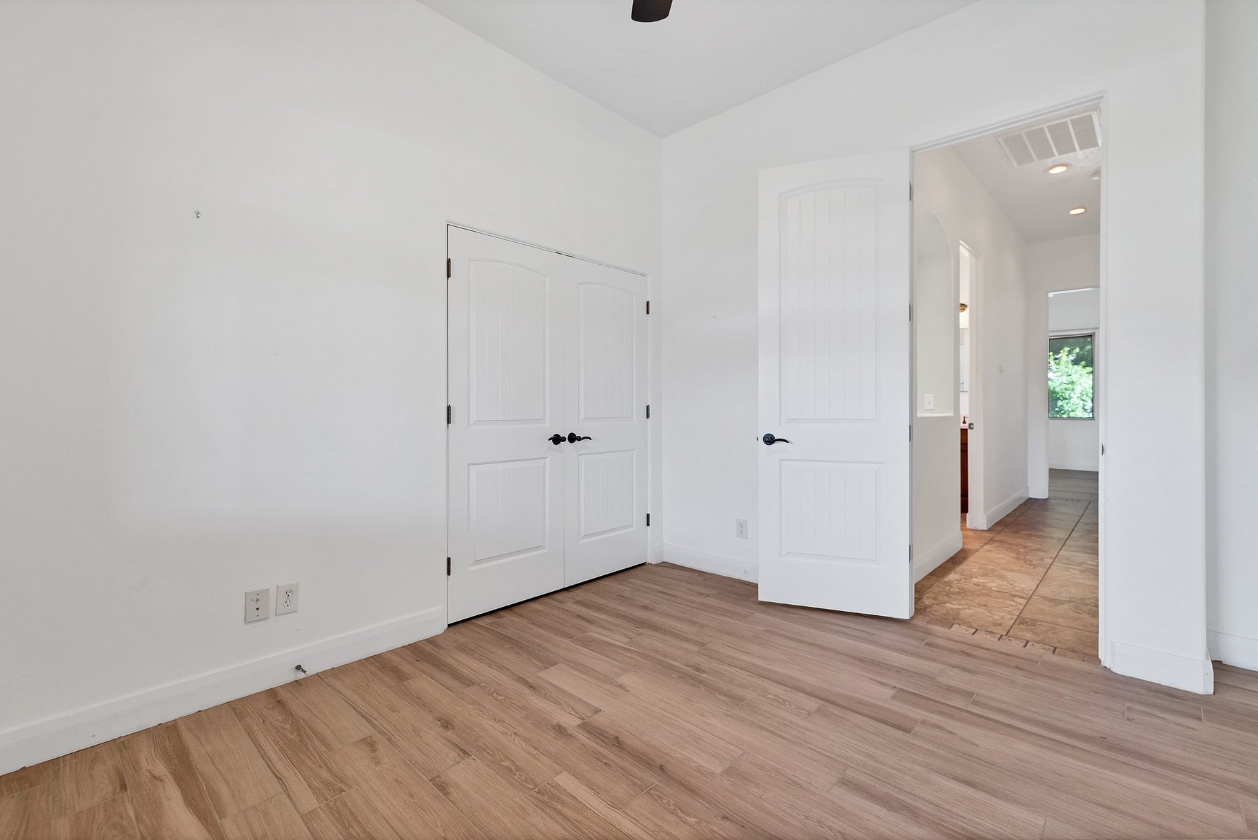  Indoor-Outdoor Living With Privacy, Space & Style In Washington Fields - 物件實景