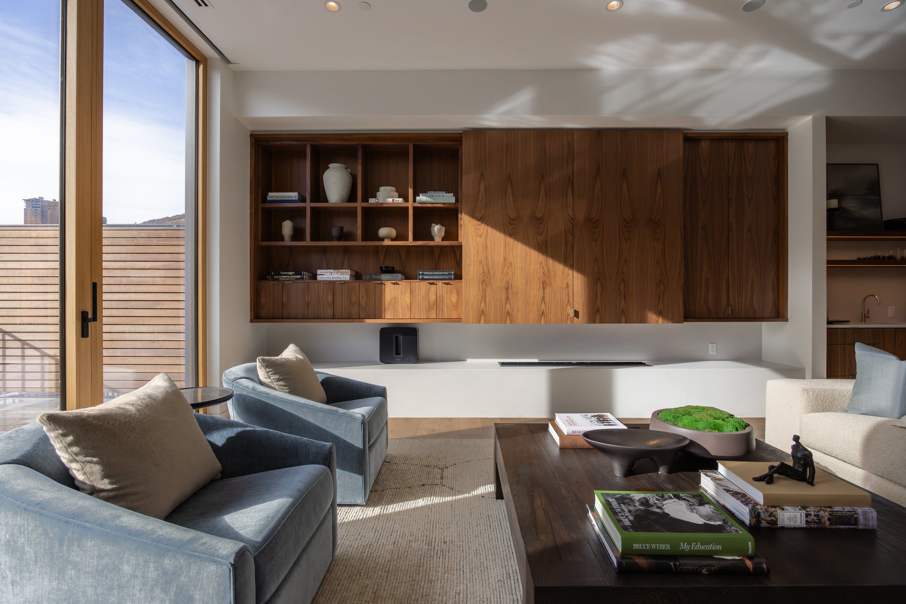  Furnished 5-bedroom Penthouse at Founder