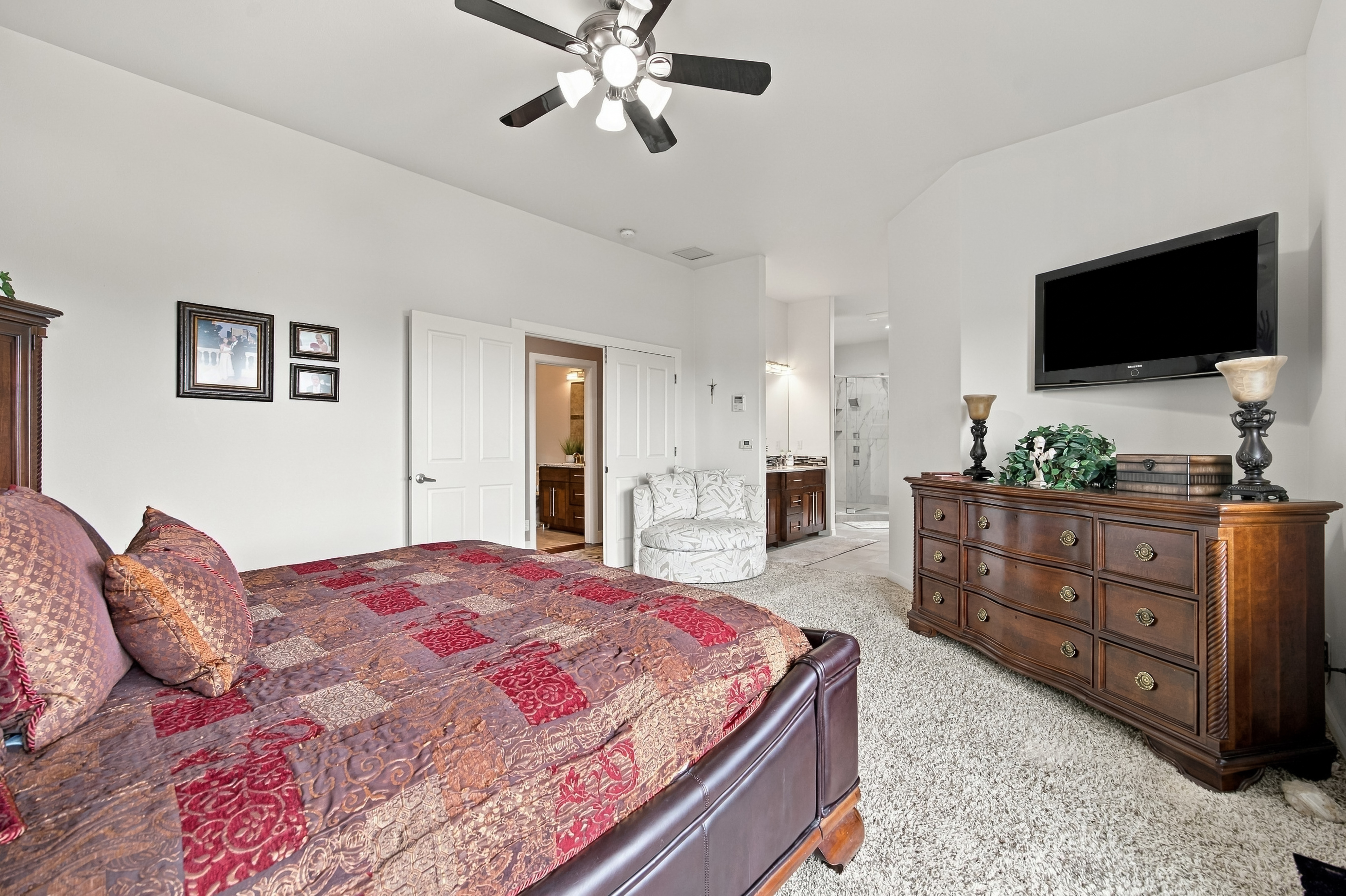  Welcome to 2716 S Irving Street - 物件實景