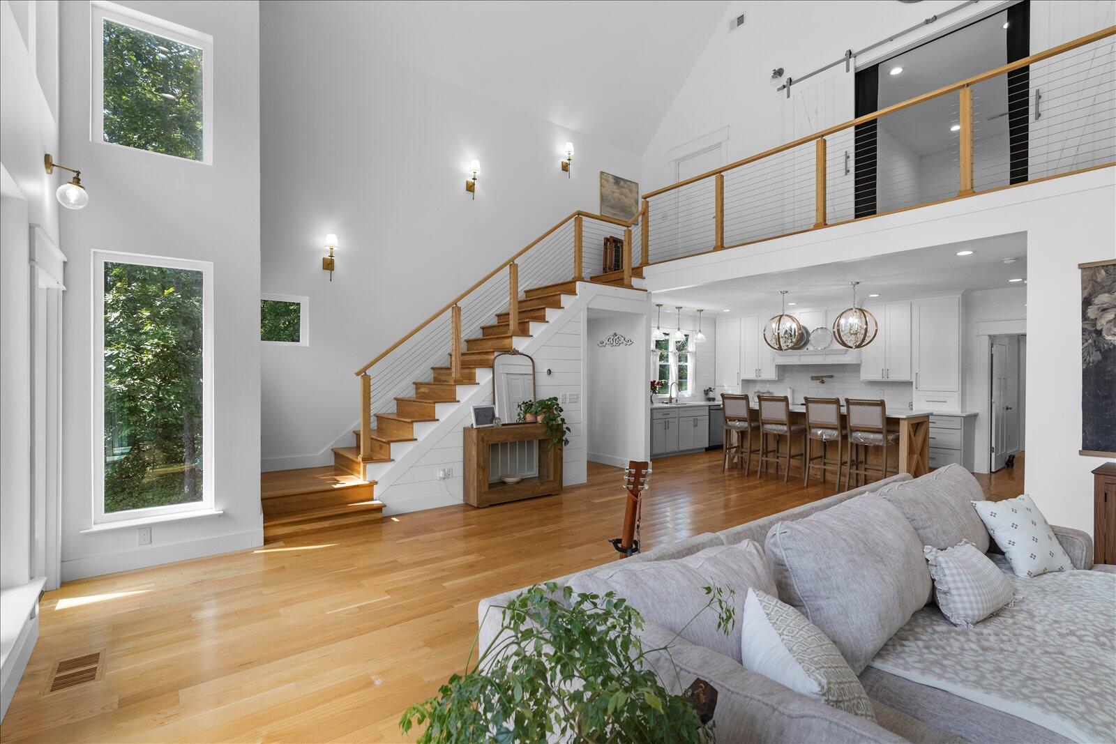 Jasper, Tennessee, 37347, United States, 3 Bedrooms Bedrooms, ,2 BathroomsBathrooms,Residential,For Sale,1976717