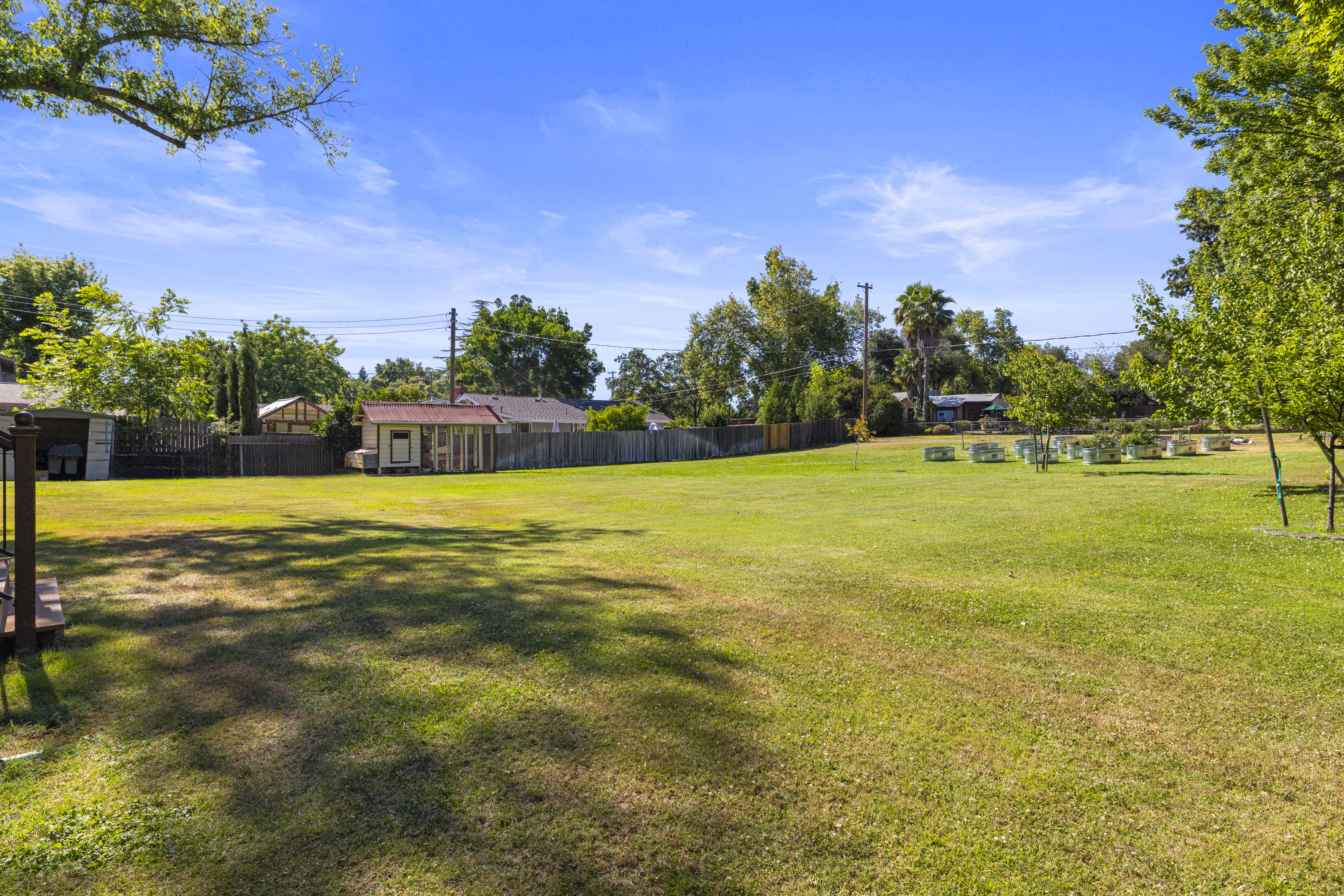 8723 Phoenix Avenue, Fair Oaks, CA 95628 - 物件實景