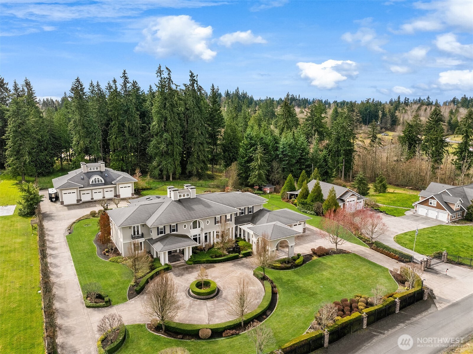 Graham, Washington, 98338, United States, 9 Bedrooms Bedrooms, ,6 BathroomsBathrooms,Residential,For Sale,1768566